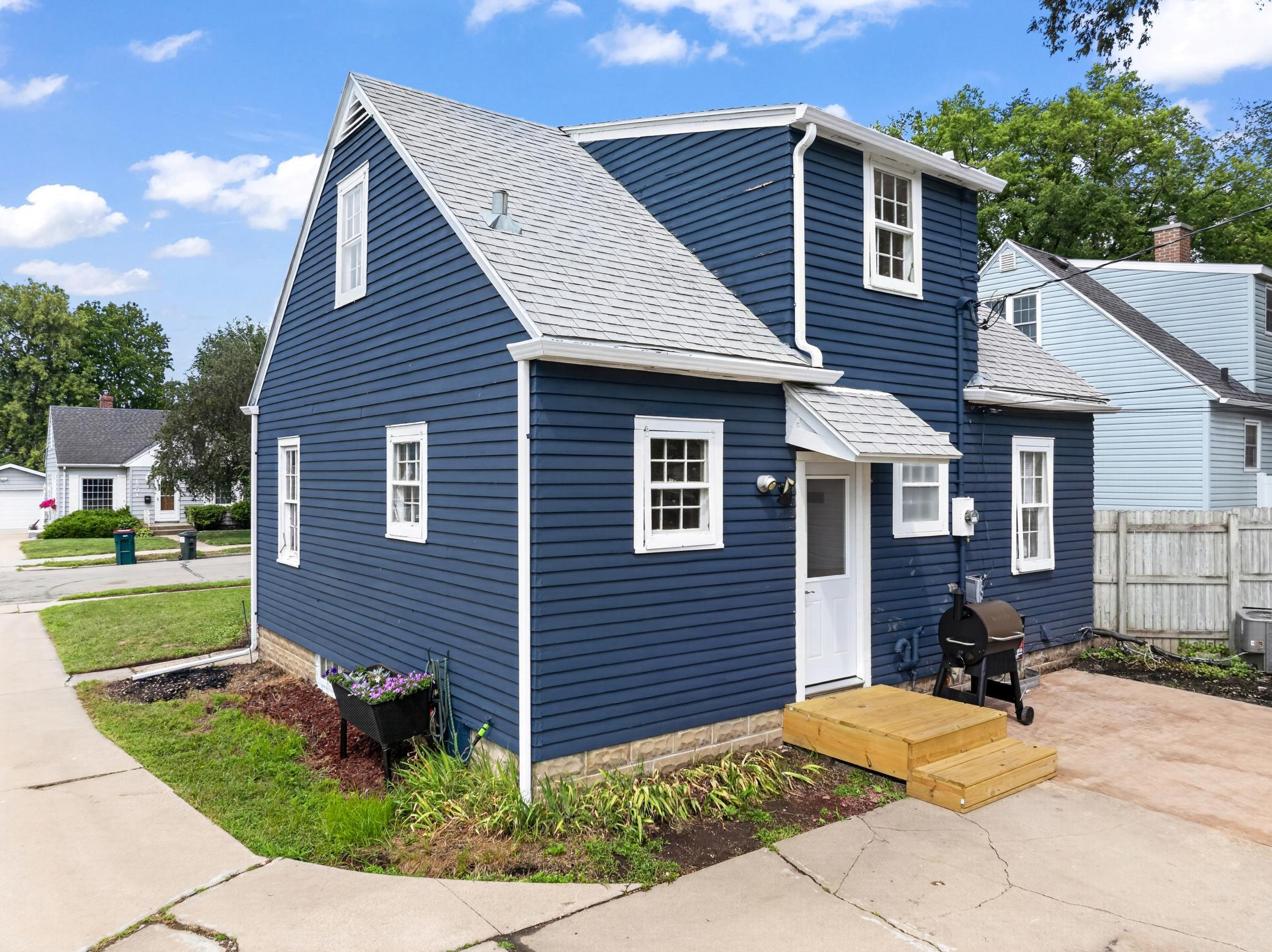 1202 12th Avenue NE, Rochester, MN 55906 — photo 2
