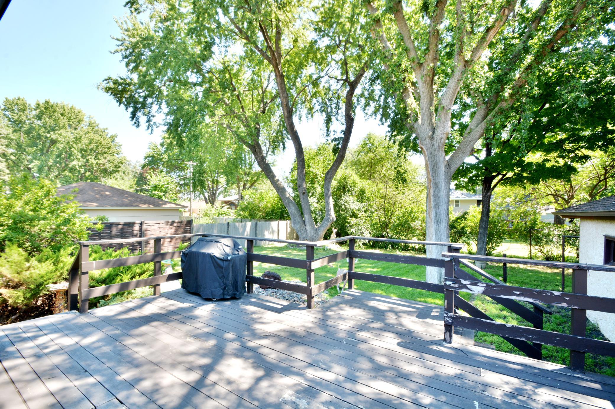5526 Unity Avenue N, Minneapolis, MN 55429 — photo 2
