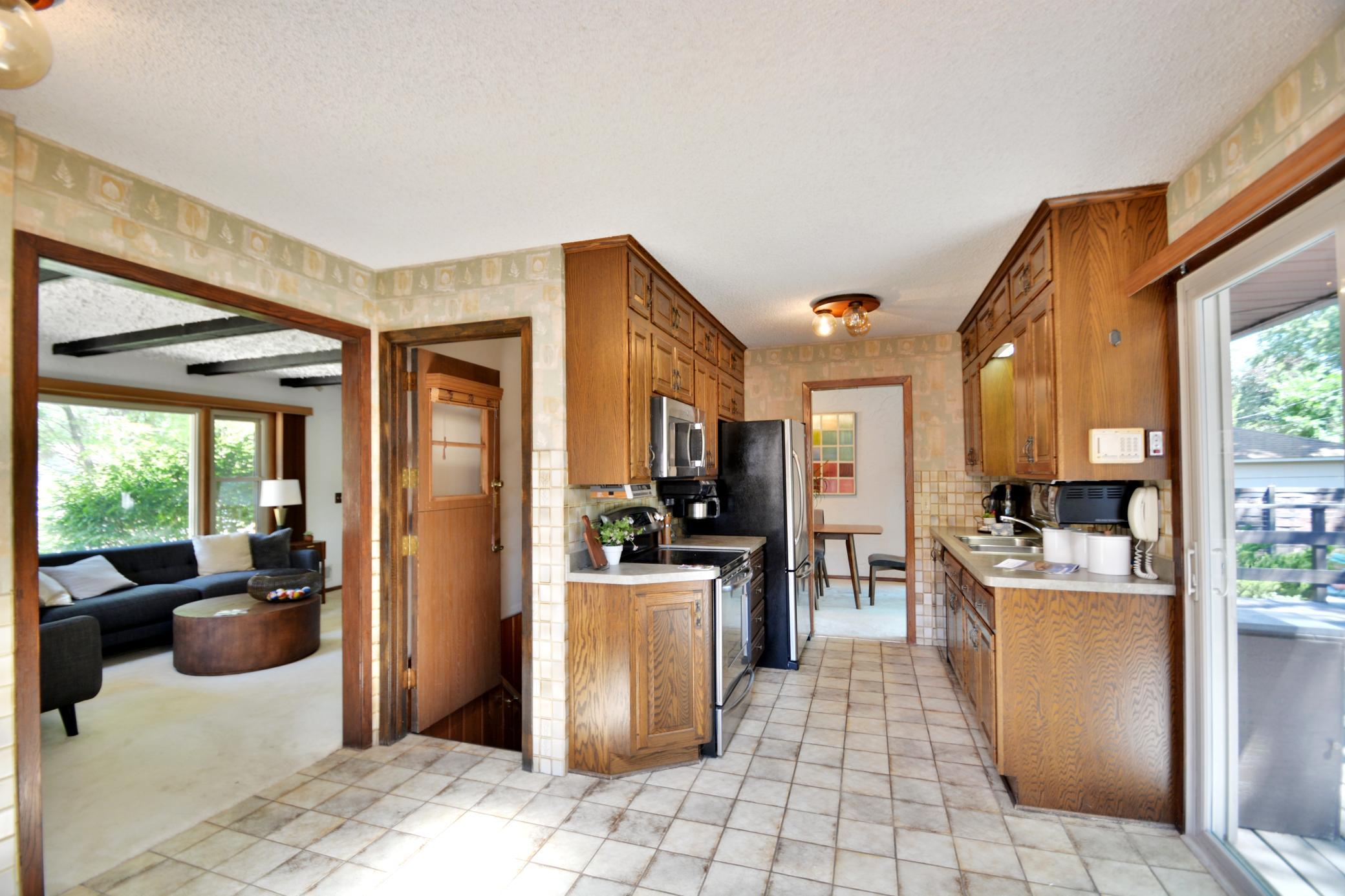 5526 Unity Avenue N, Minneapolis, MN 55429 — photo 3