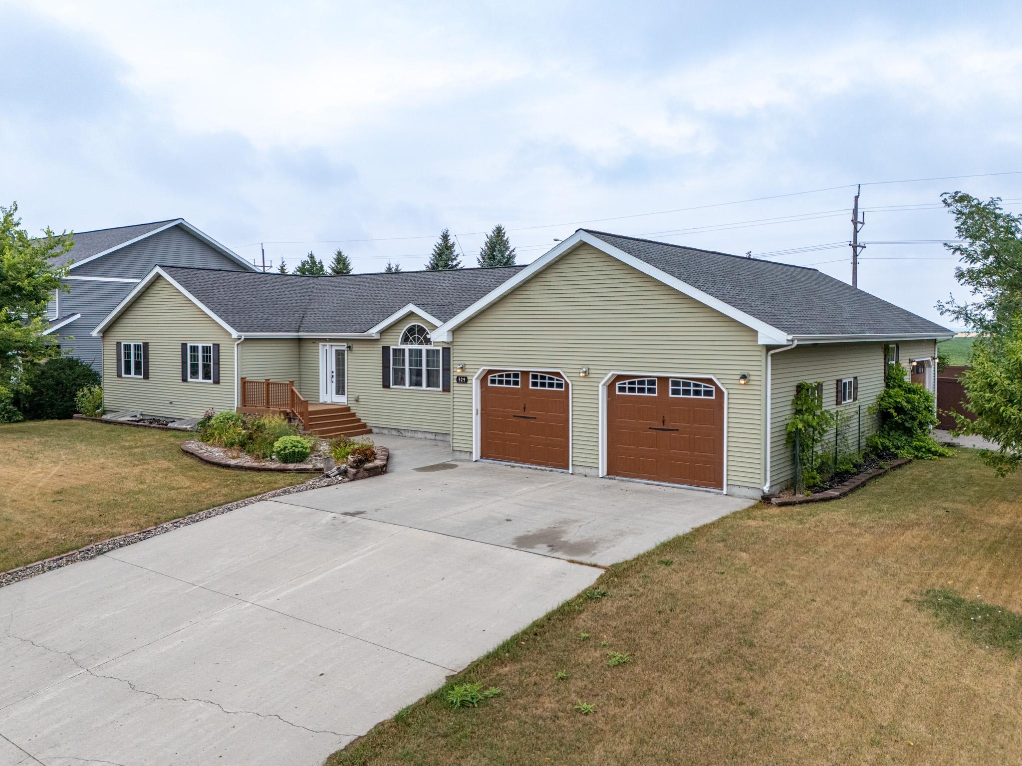 529 Cedar Lane — photo