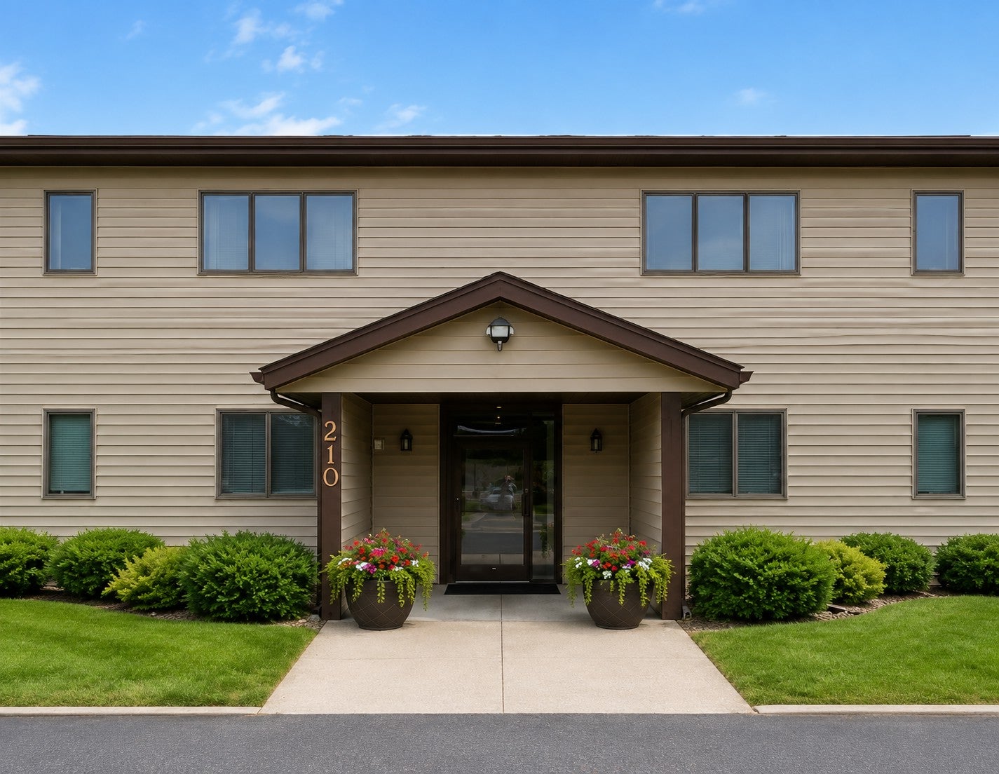 210 Sargent Drive 103 — photo