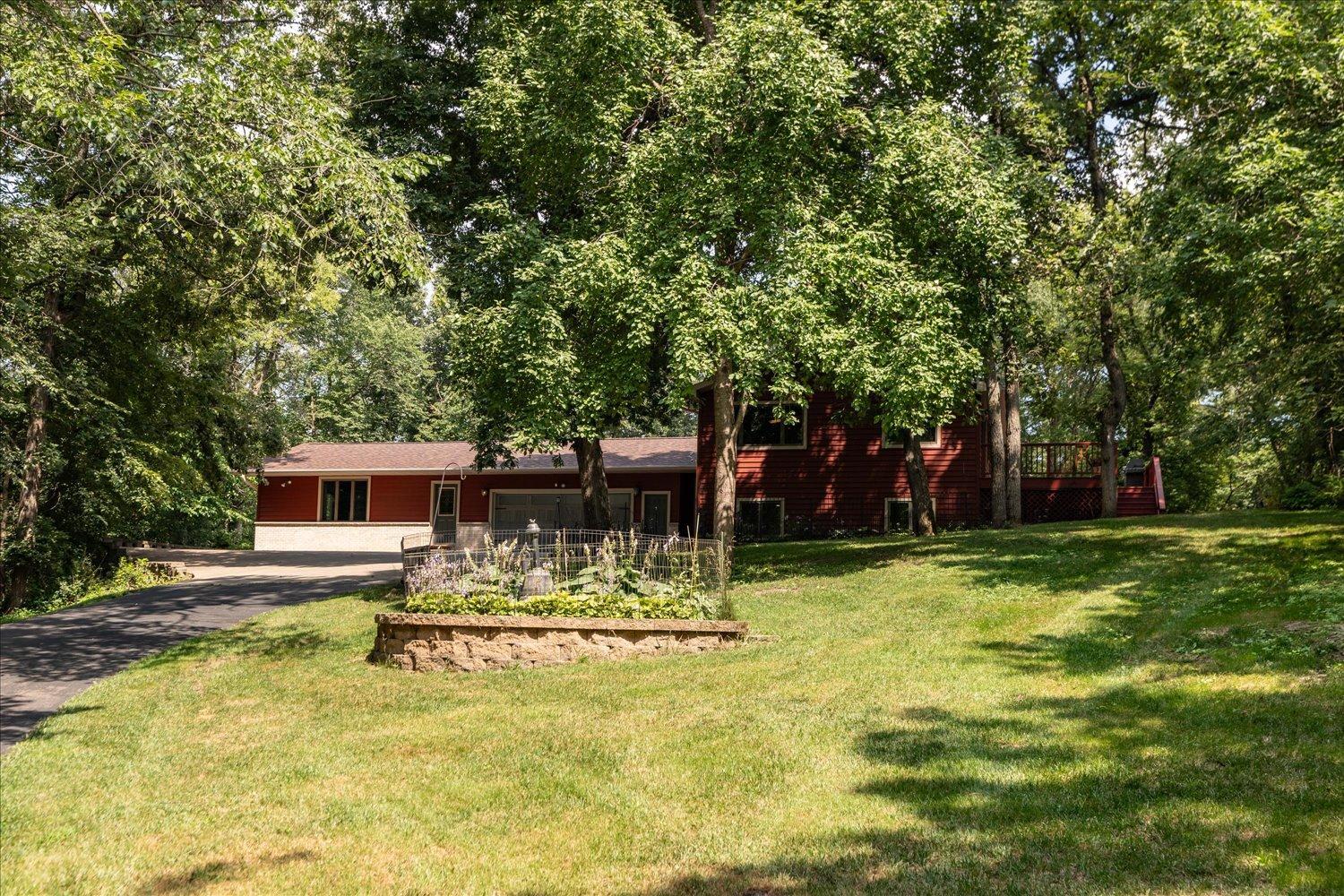 2222 Schmidt Court SE, Rochester, MN 55904 — photo 2