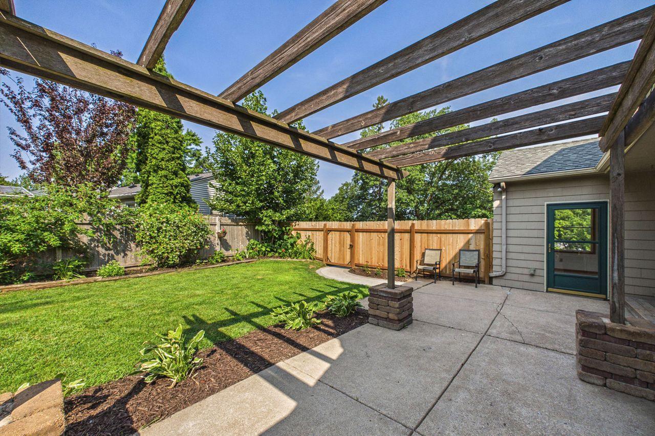 542 3rd Avenue, Excelsior, MN 55331 — photo 2