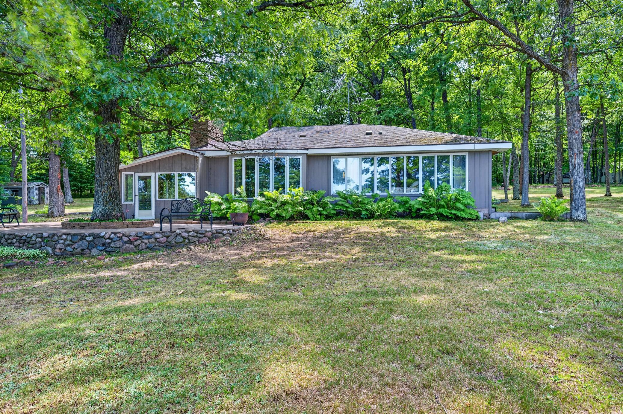 W7211 Sunset Lane — photo