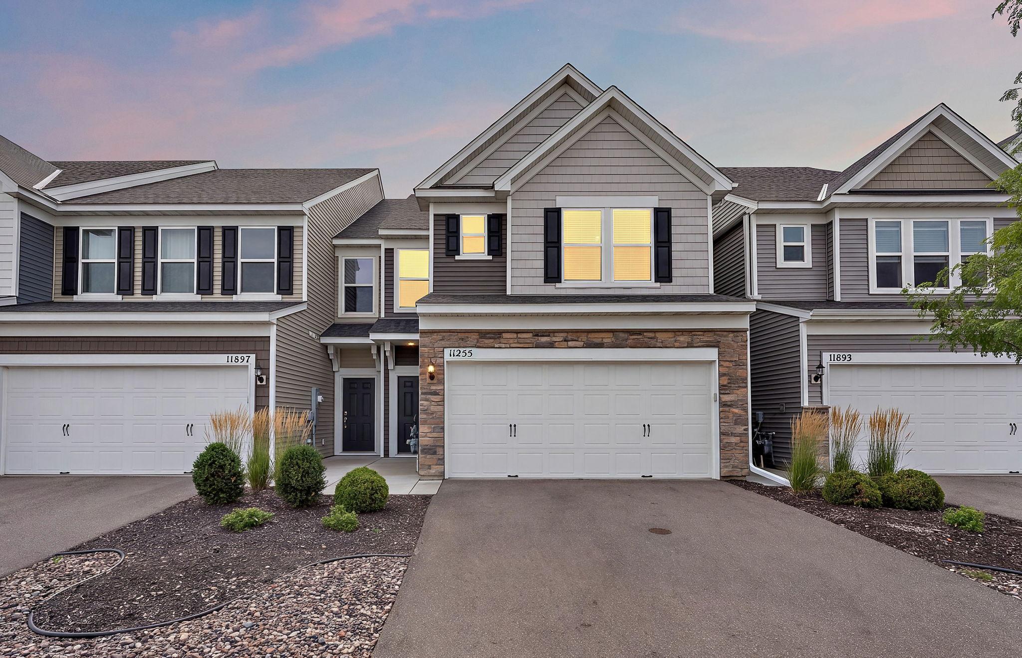 11255 Crestbury Drive — photo