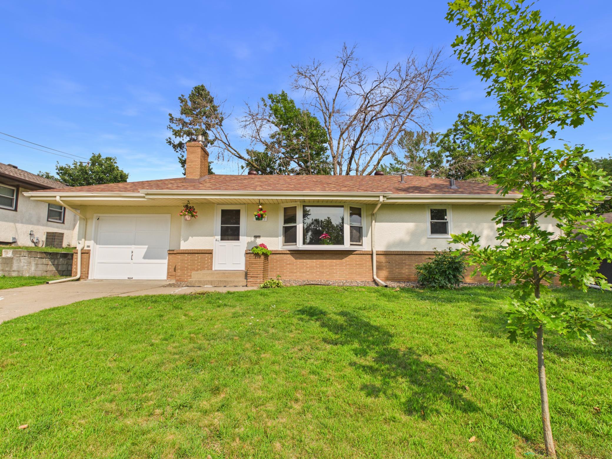 4449 Jackson Street NE — photo