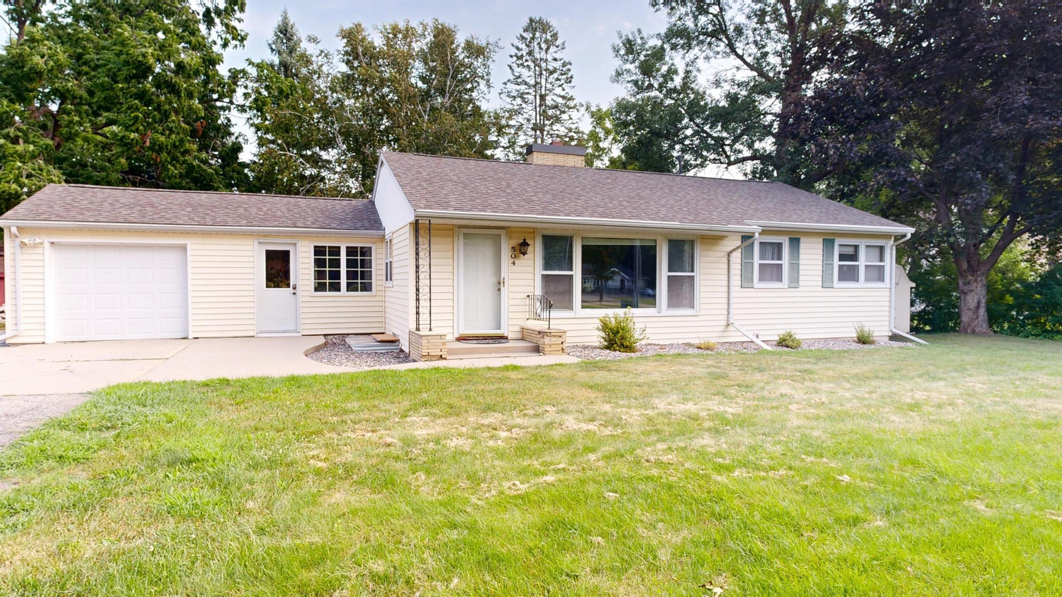 504 19th Avenue SW — photo