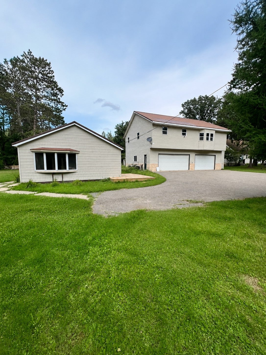 185 Peterson Road — photo