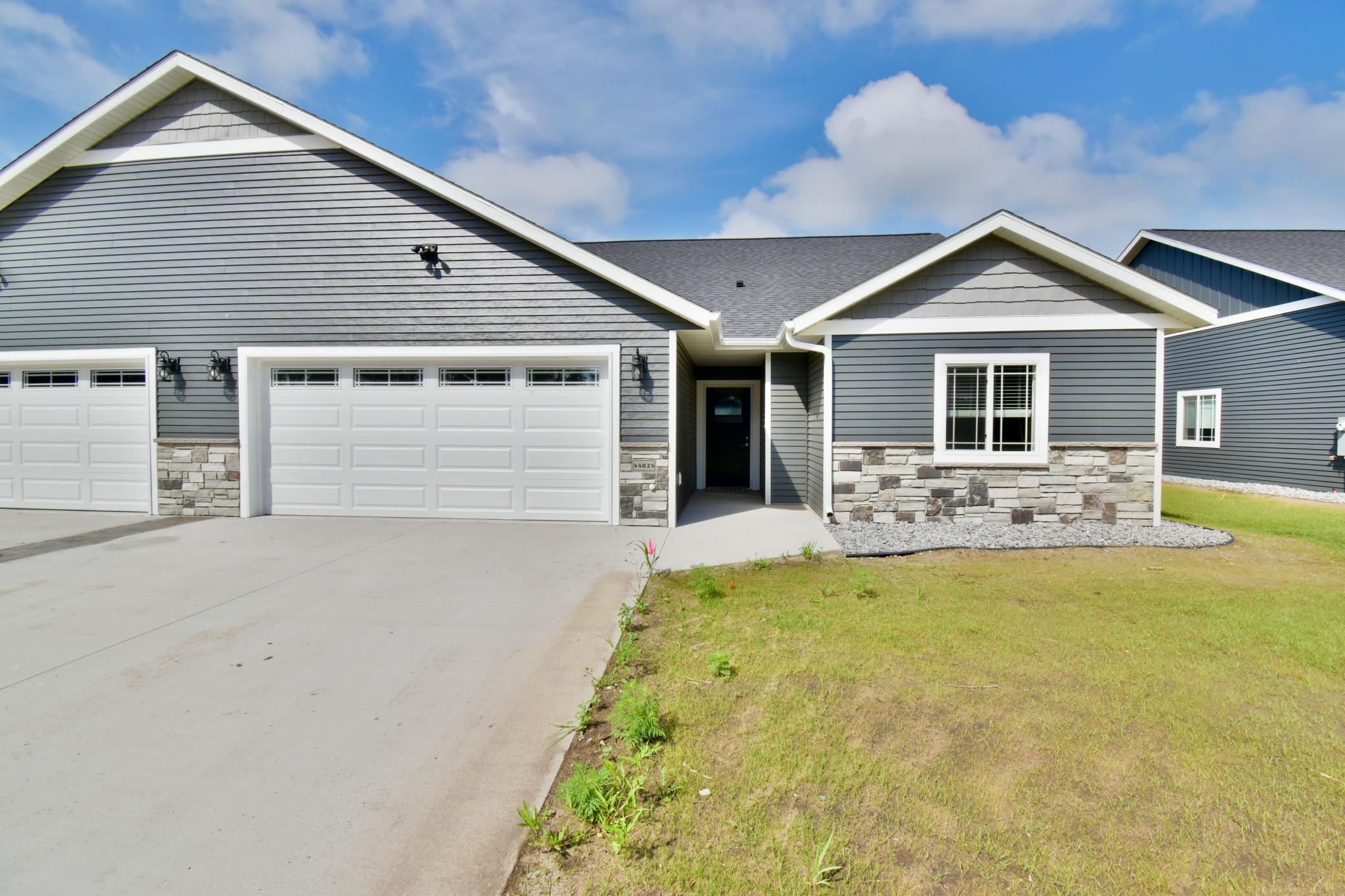44913 N Sauk View Drive — photo