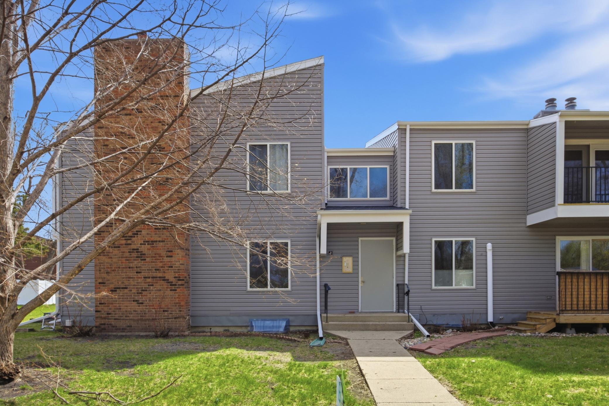 2440 15 Street S Unit B104 — photo