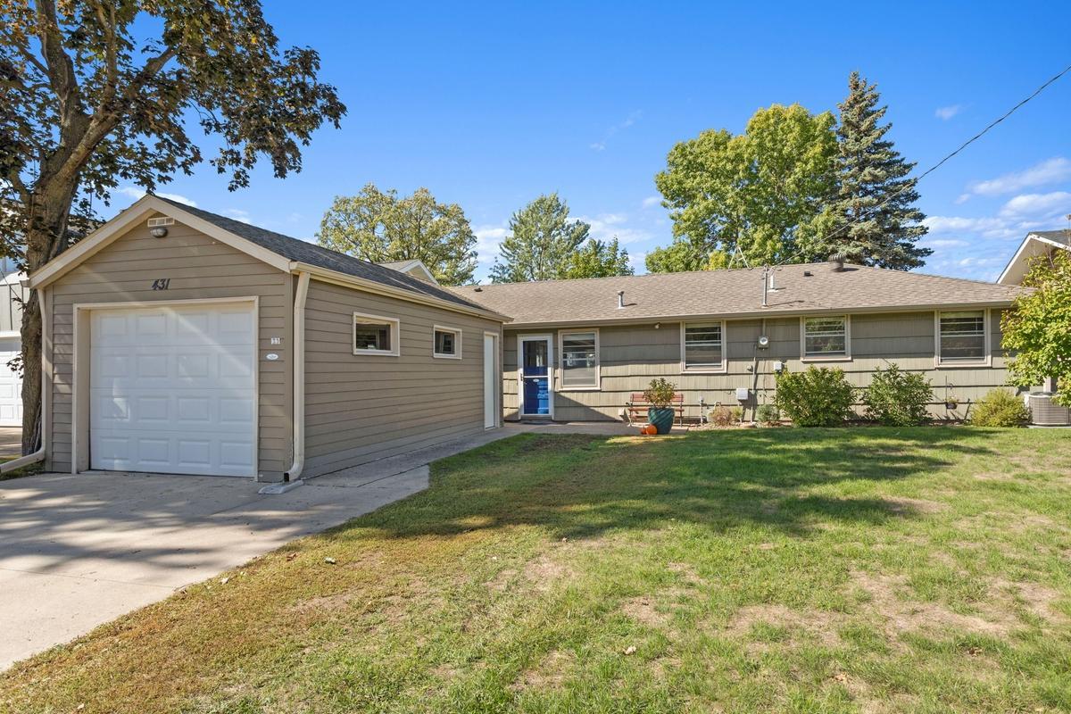 431 Shoreacres Drive — photo