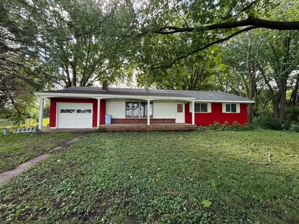 28855 Danbury Avenue — photo