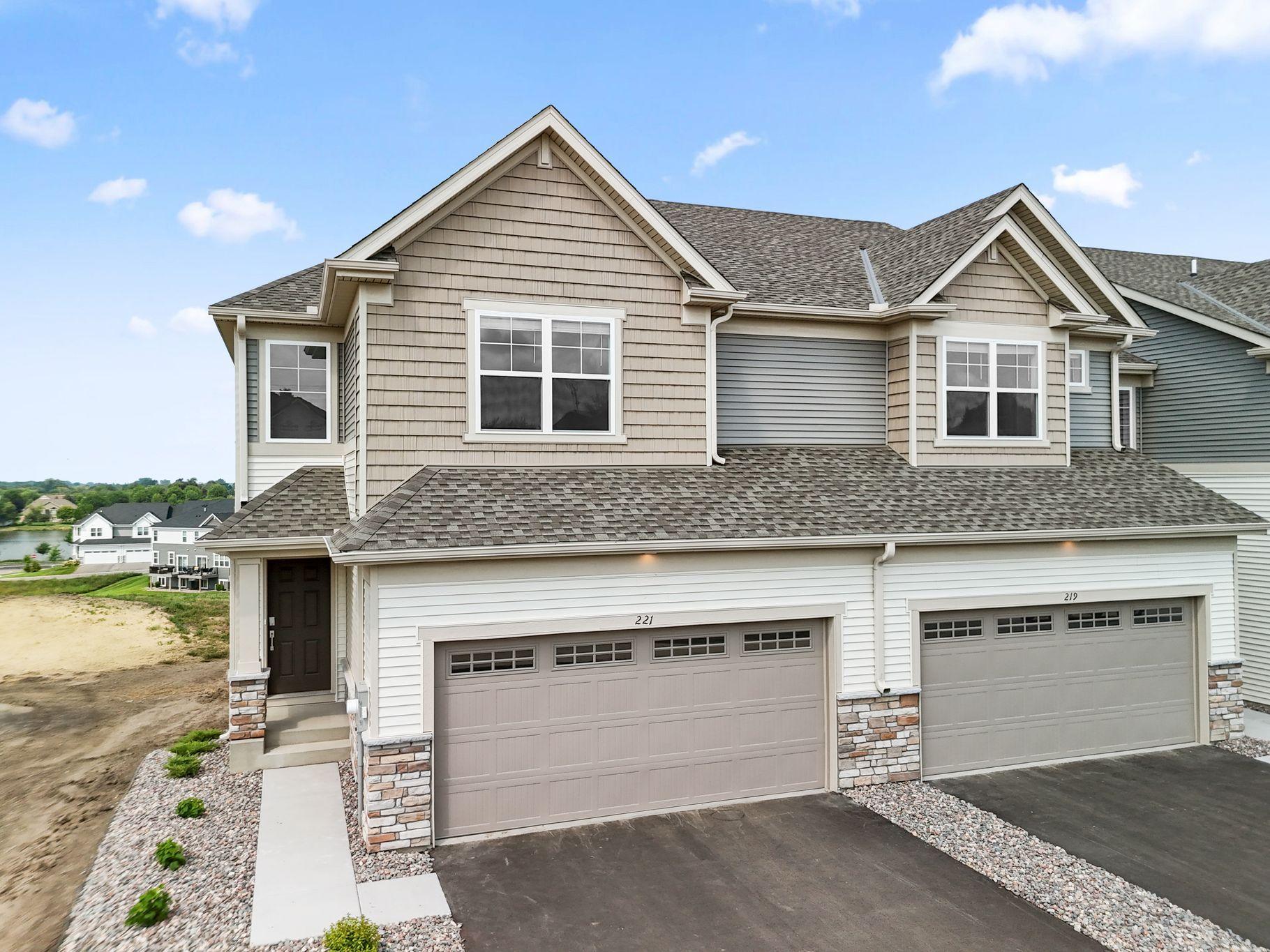 221 Huntington Drive — photo