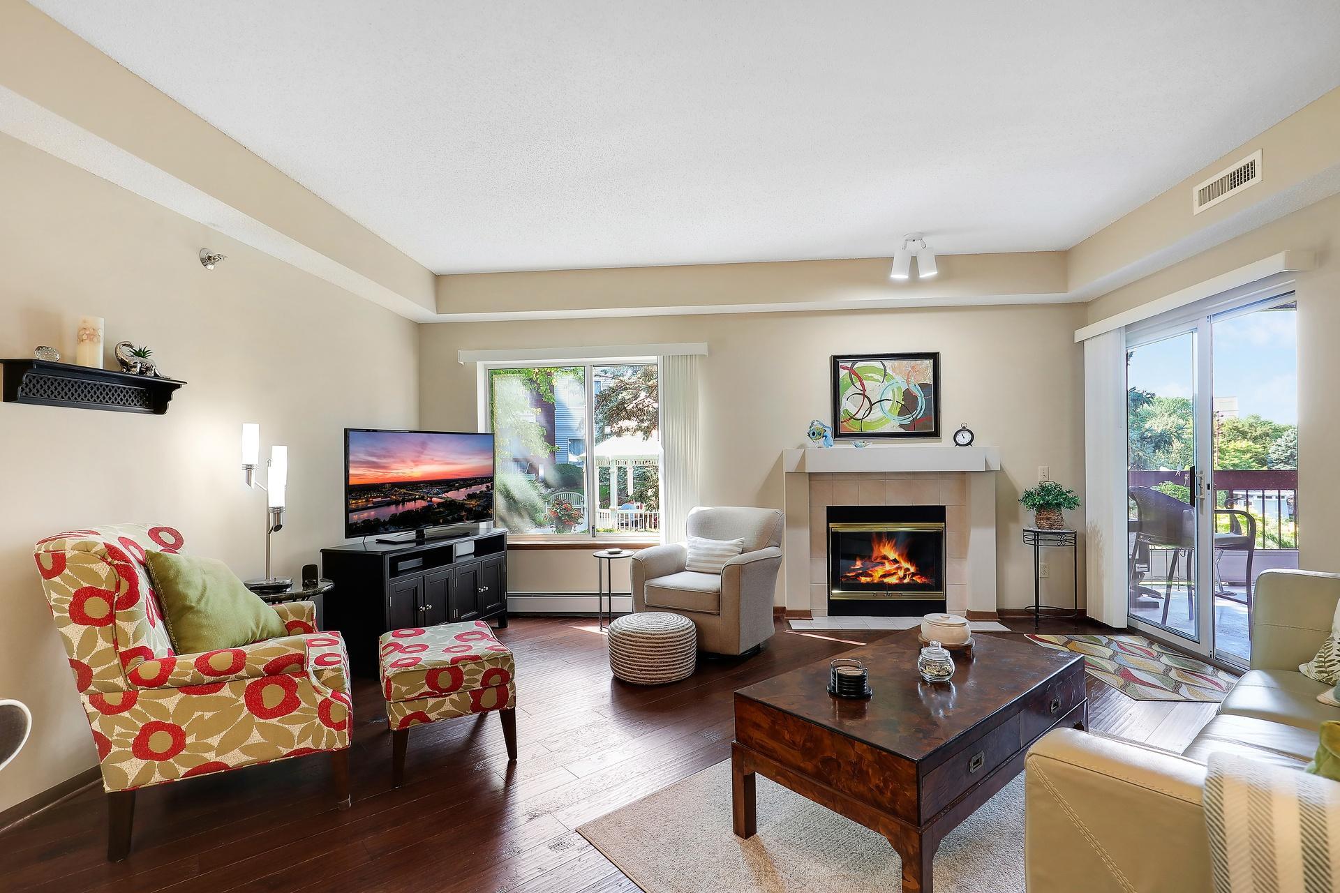 7500 Edinborough Way 3106 — photo