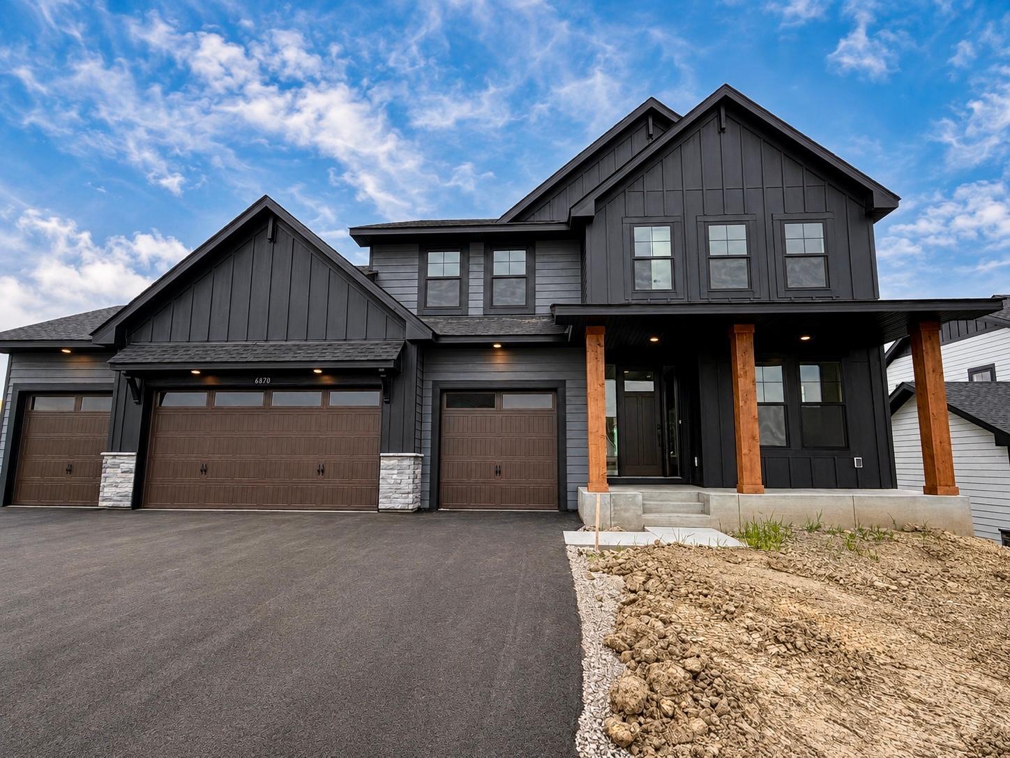6870 Spruce Lane — photo