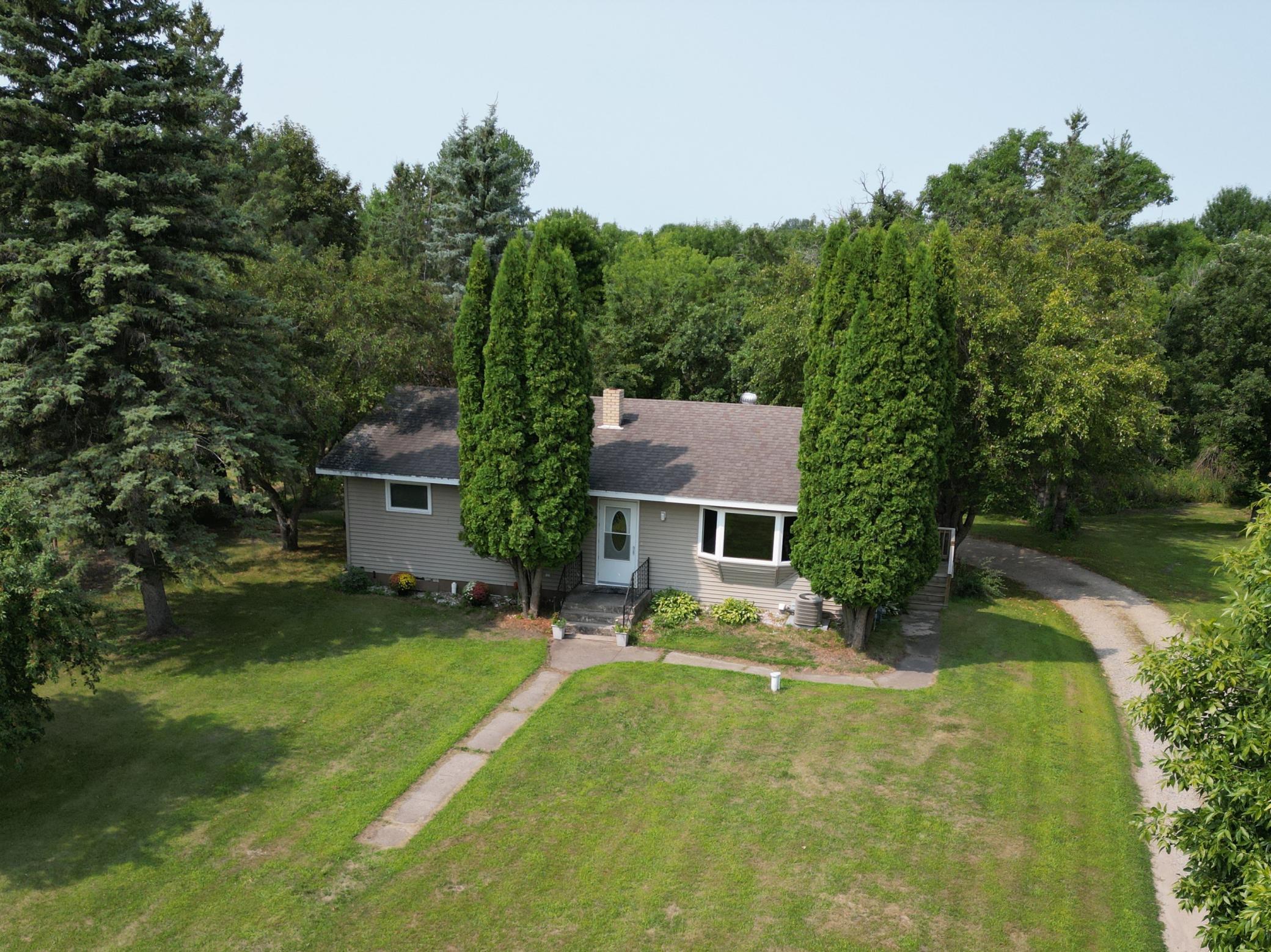 1213 Riverside Drive — photo