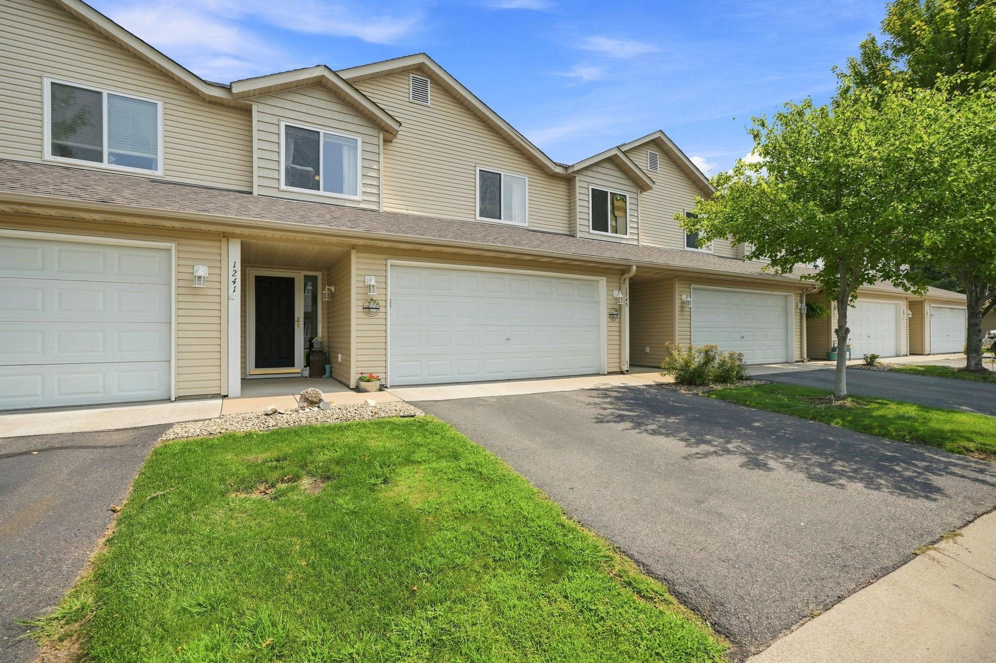 1241 Willow Trail — photo