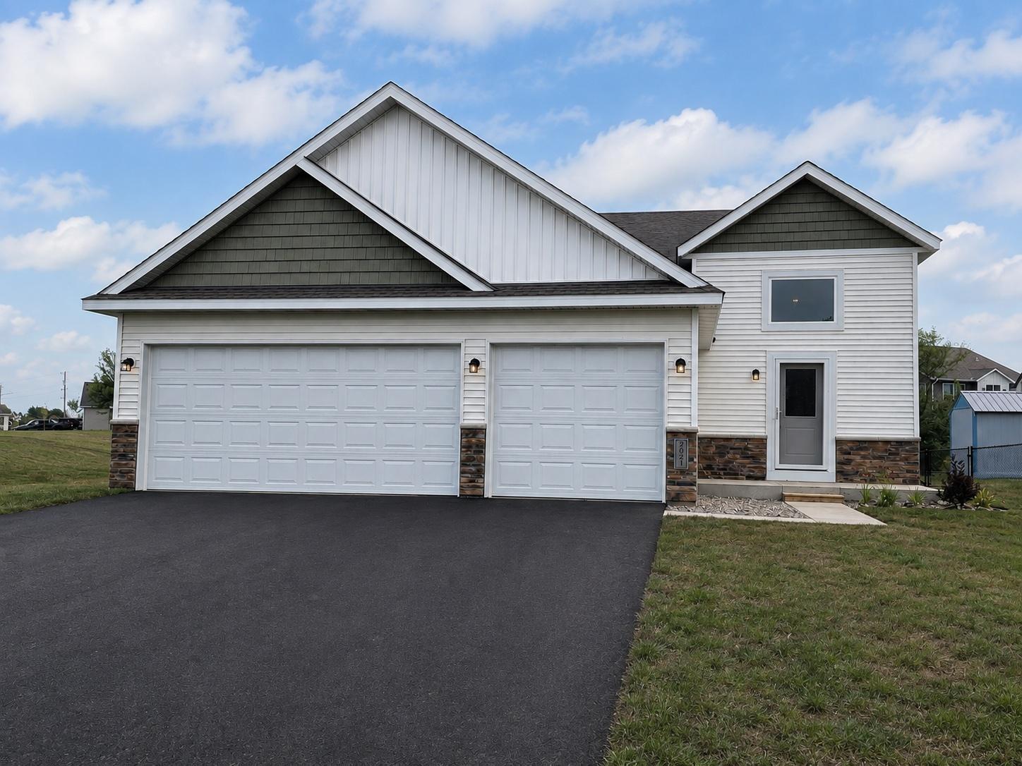 2021 Legacy Drive — photo