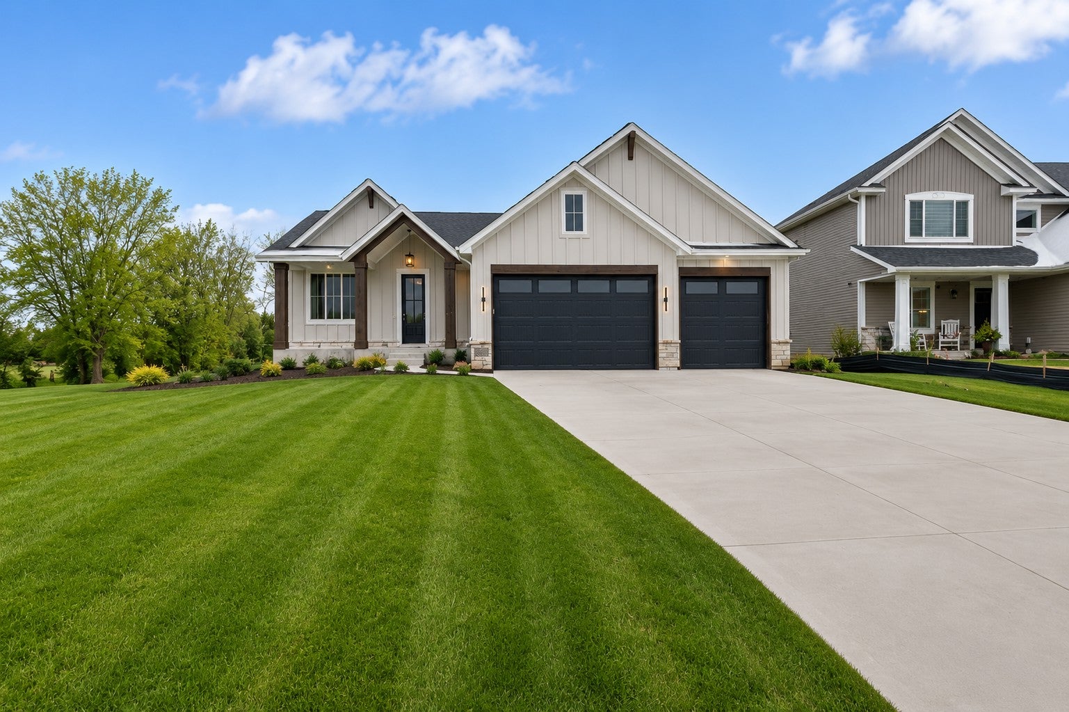 15593 Sycamore Street NW — photo