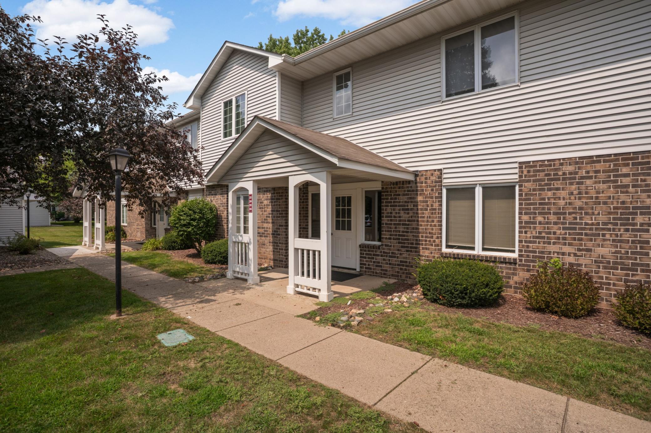 3575 Blue Jay Way 103 — photo