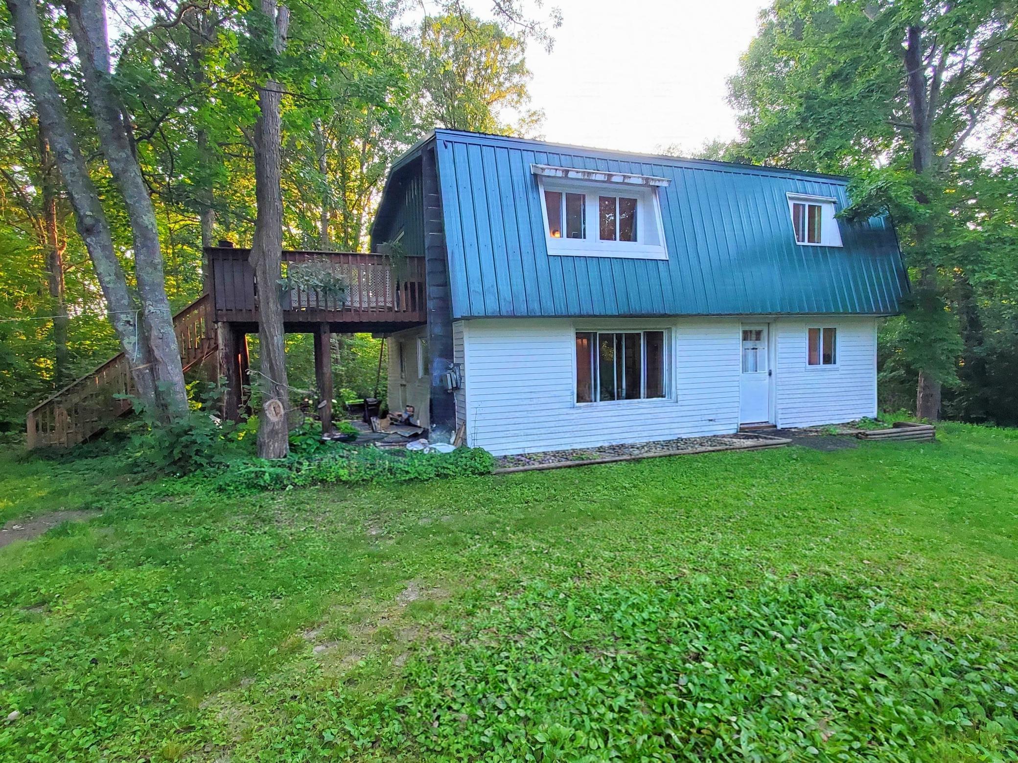 10125 N Garden Lane NE — photo