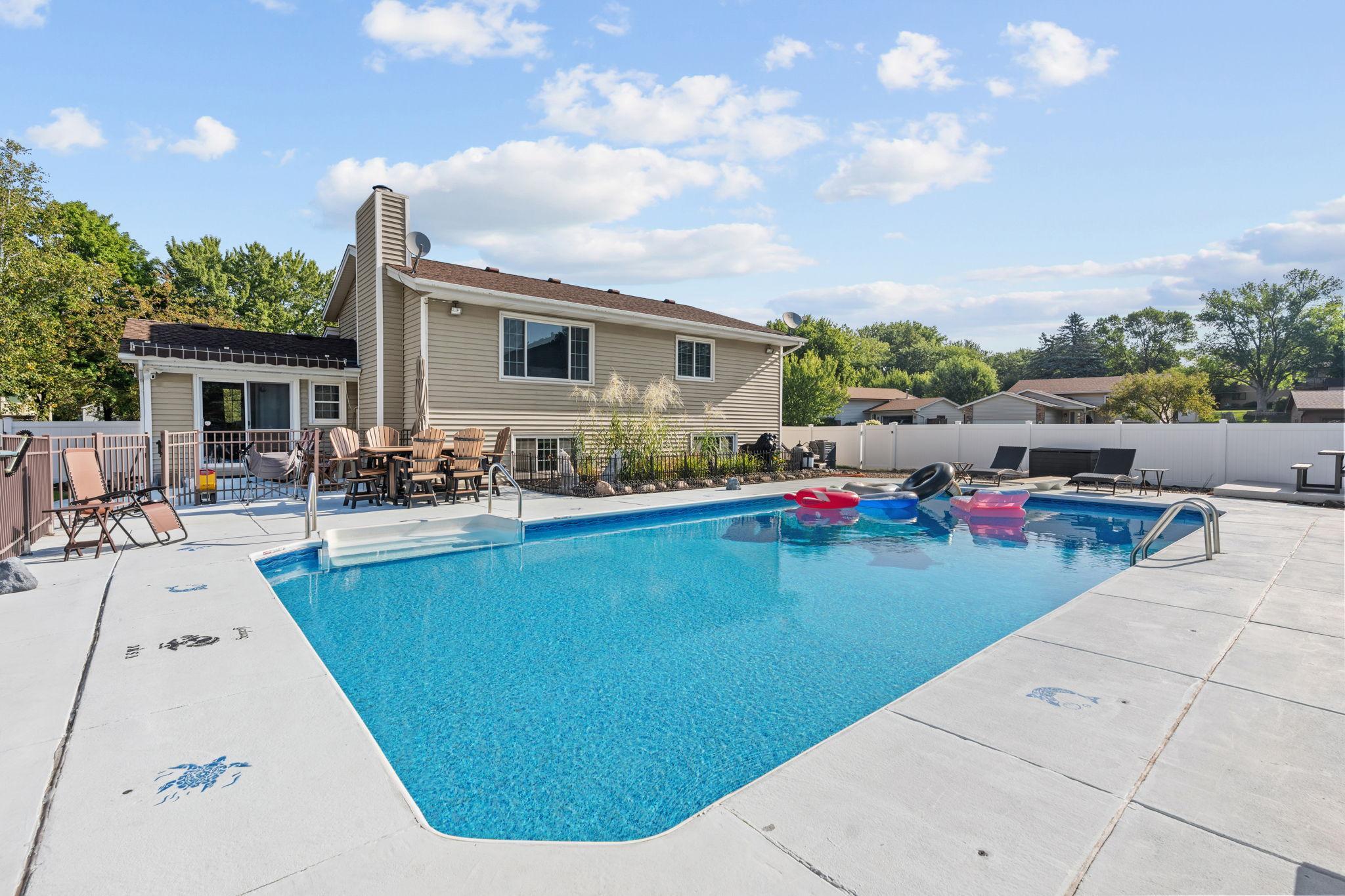 4717 Covington Circle, Eagan, MN 55122 — photo 3