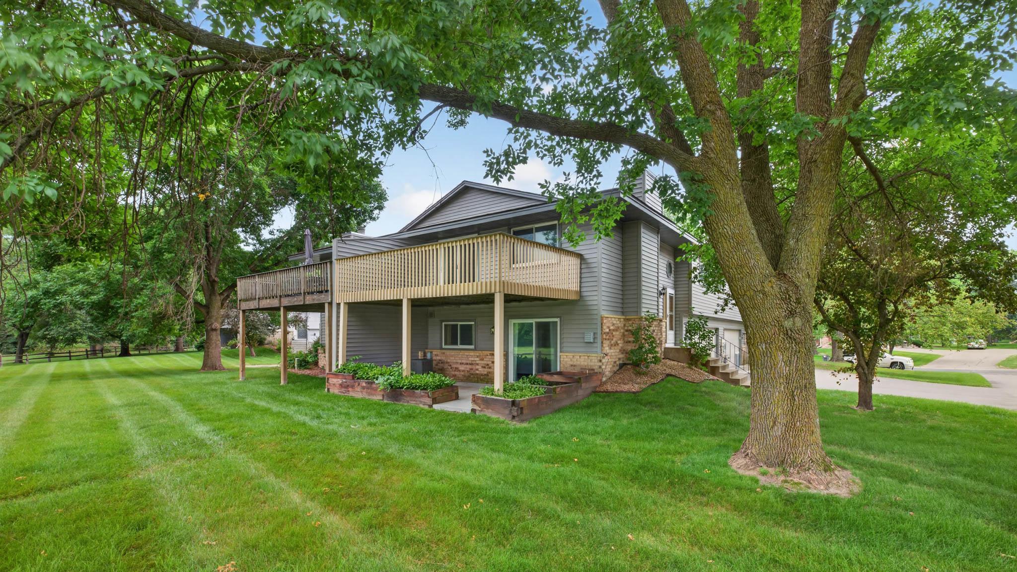 7205 Pontiac Circle — photo