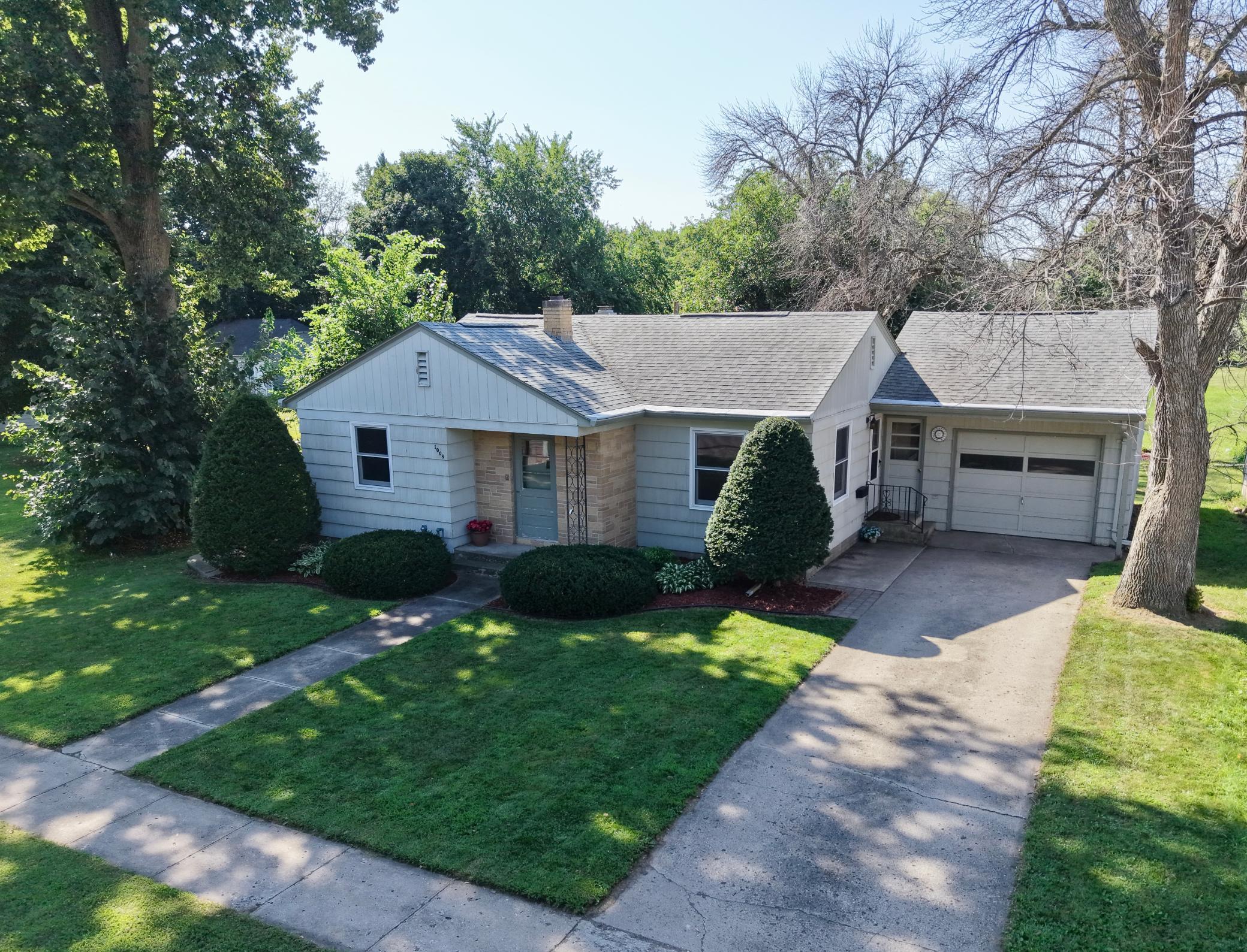 1008 Boxelder Street — photo