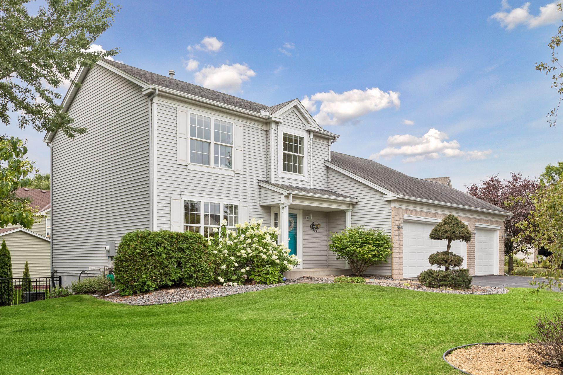 957 Lake Ridge Bay — photo