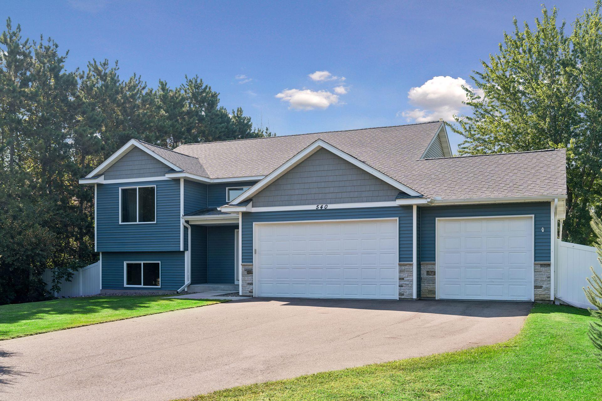 540 Lois Lane — photo