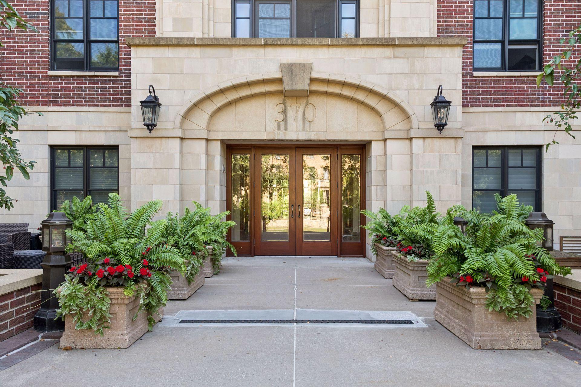 370 Marshall Avenue 201 — photo