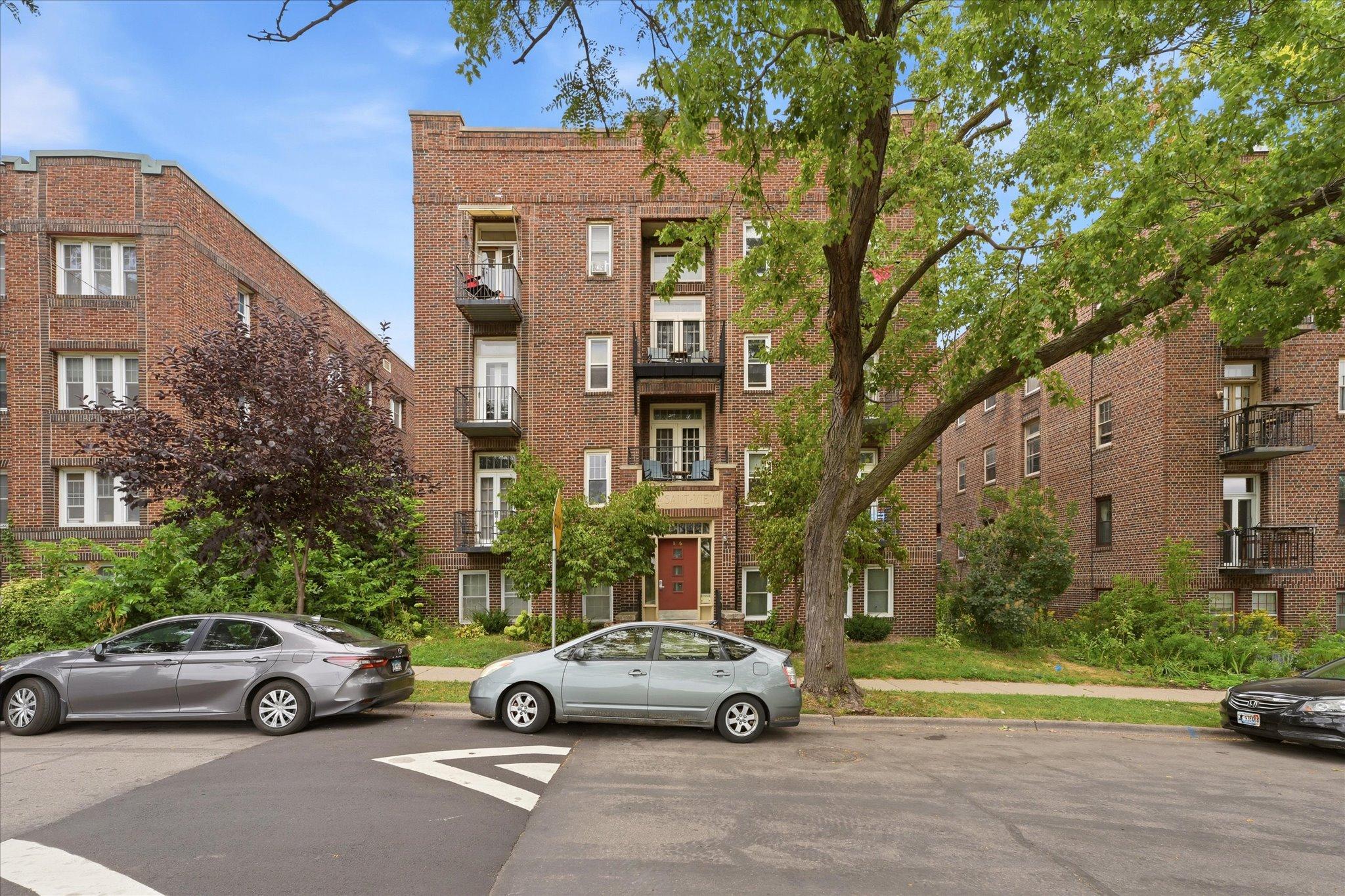 1216 Powderhorn Terrace 33 — photo