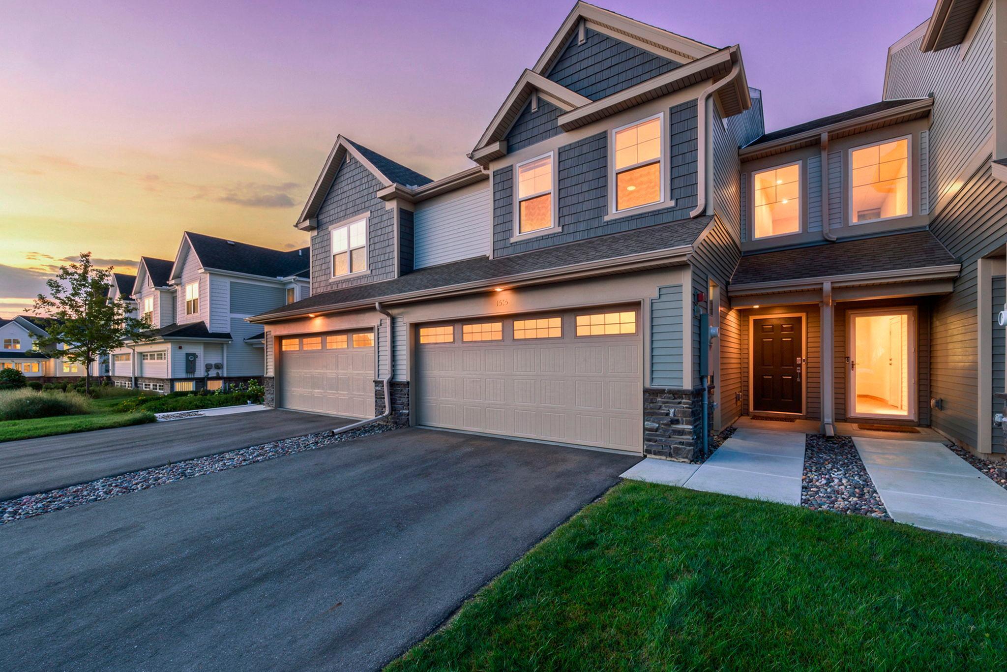 1515 Camden Court — photo