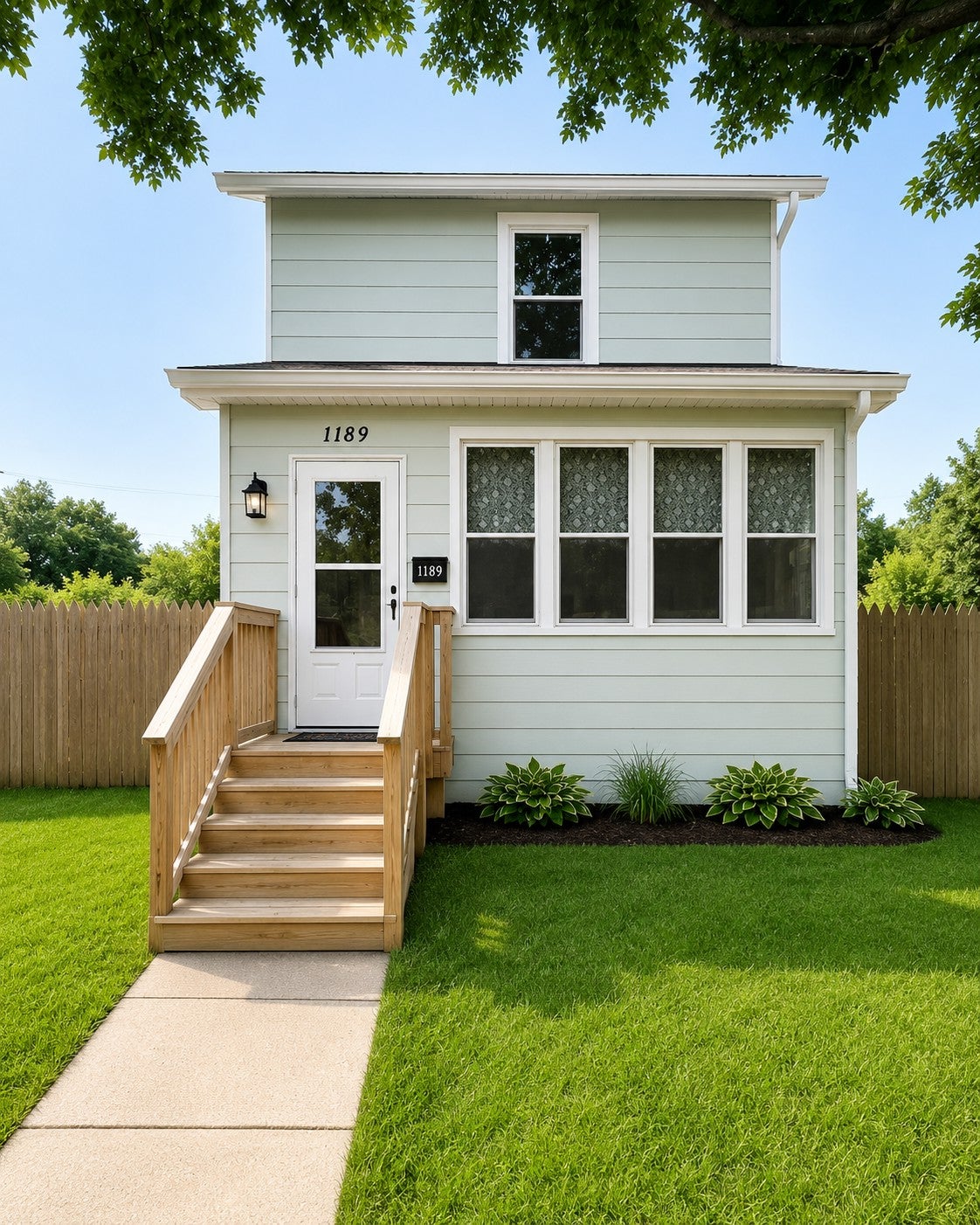 1189 Earl Street — photo