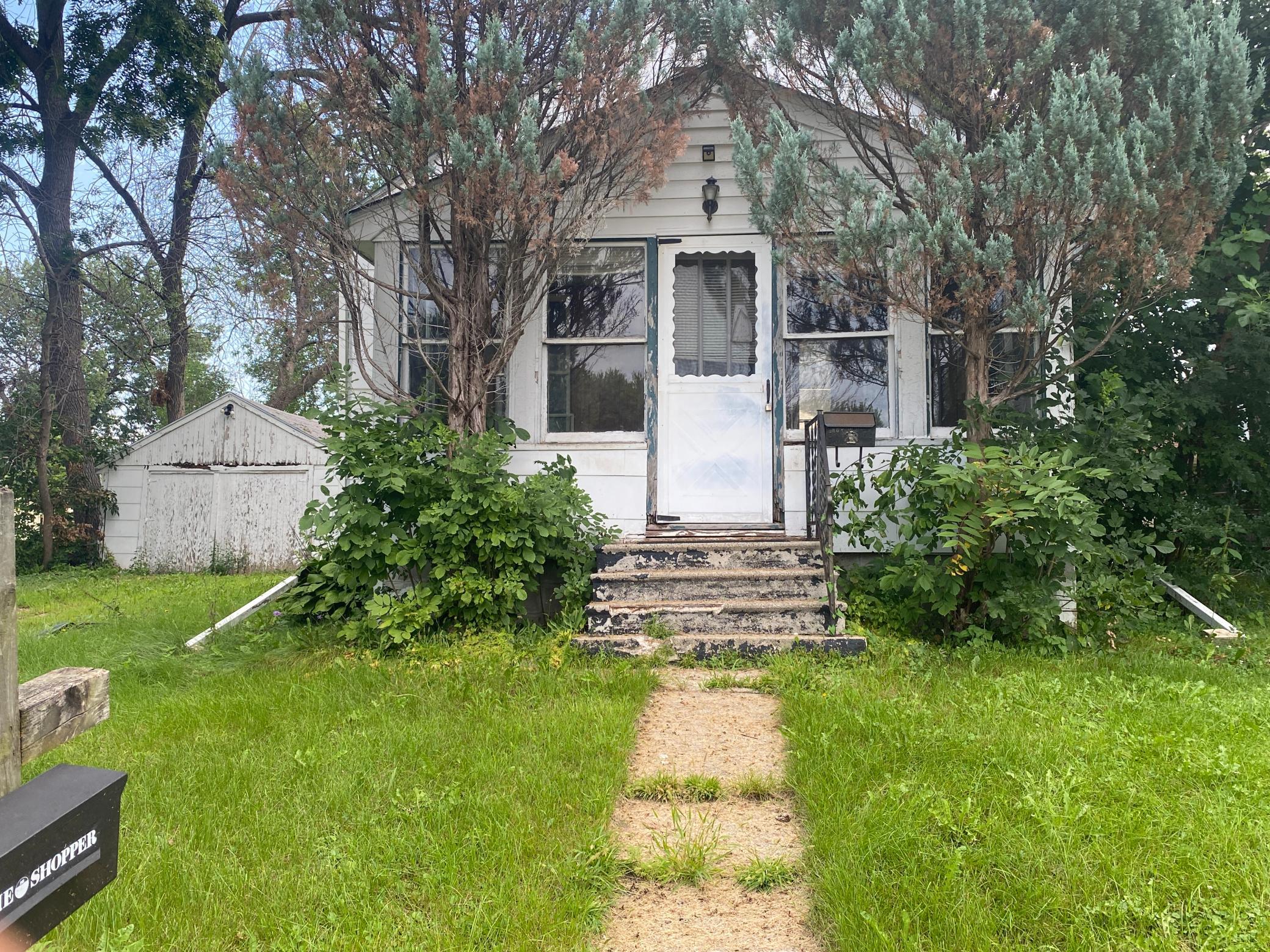 113 S 6th Avenue — photo