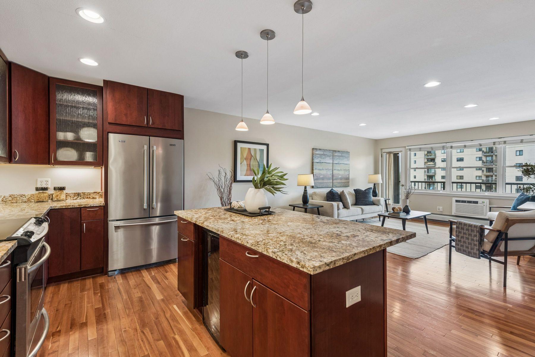 3150 Excelsior Boulevard 401 — photo