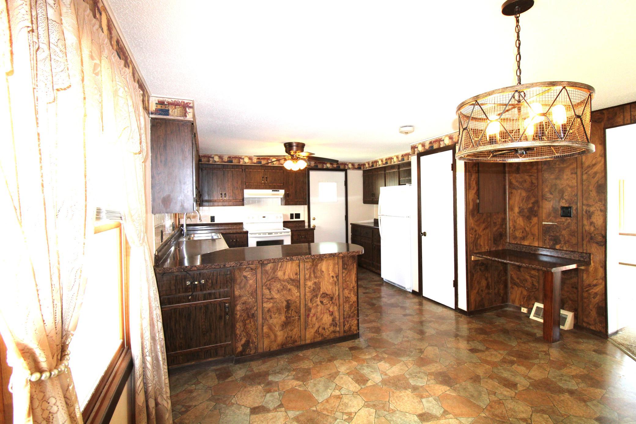 Home in Winona, MN 55987 — photo 3