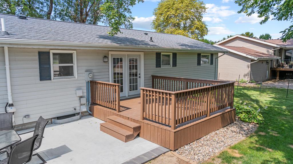 807 Hackberry Drive, Marshall, MN 56258 — photo 3