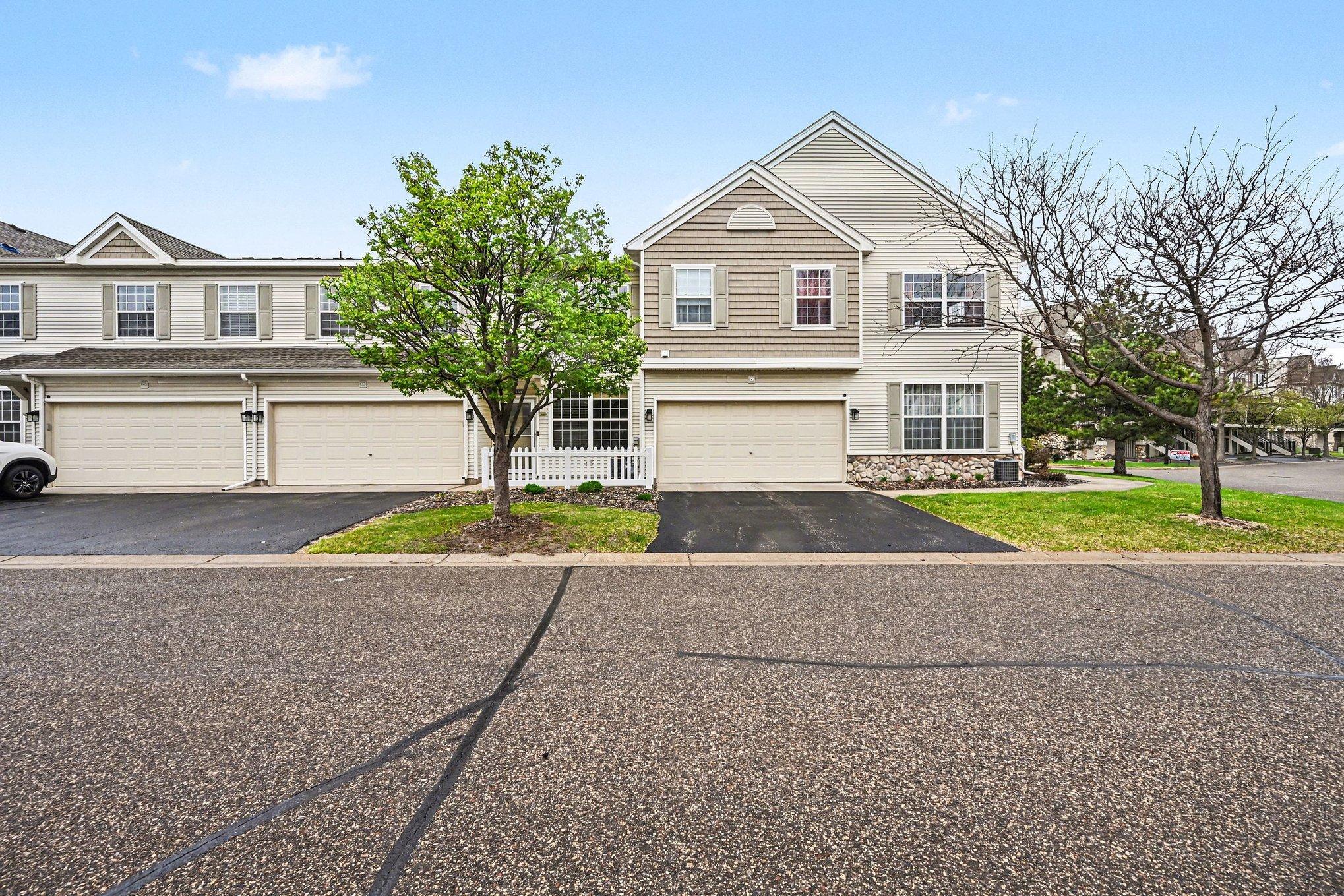 11212 Aberdeen Street NE C — photo