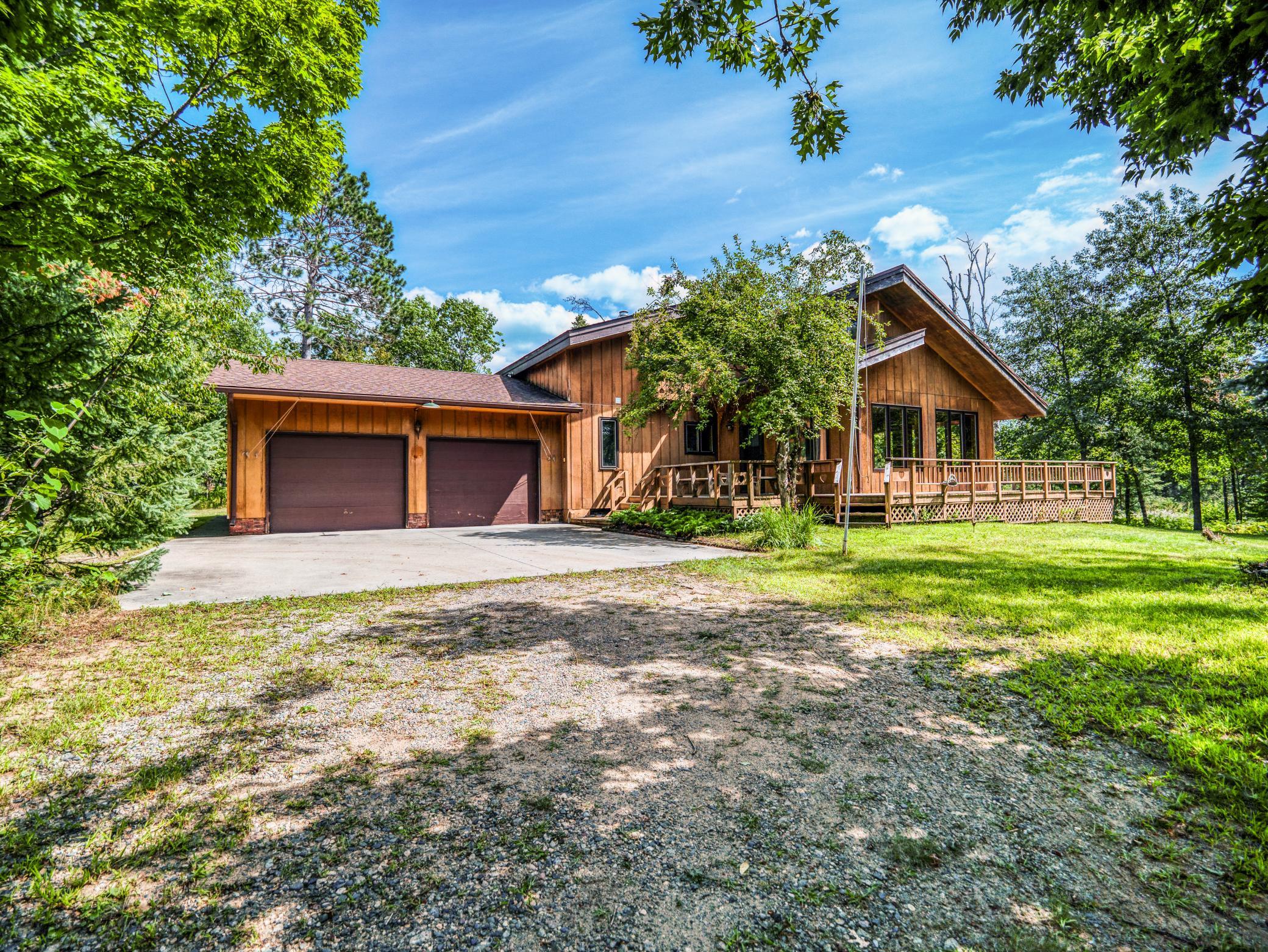 1902 Lakeview Drive SW — photo