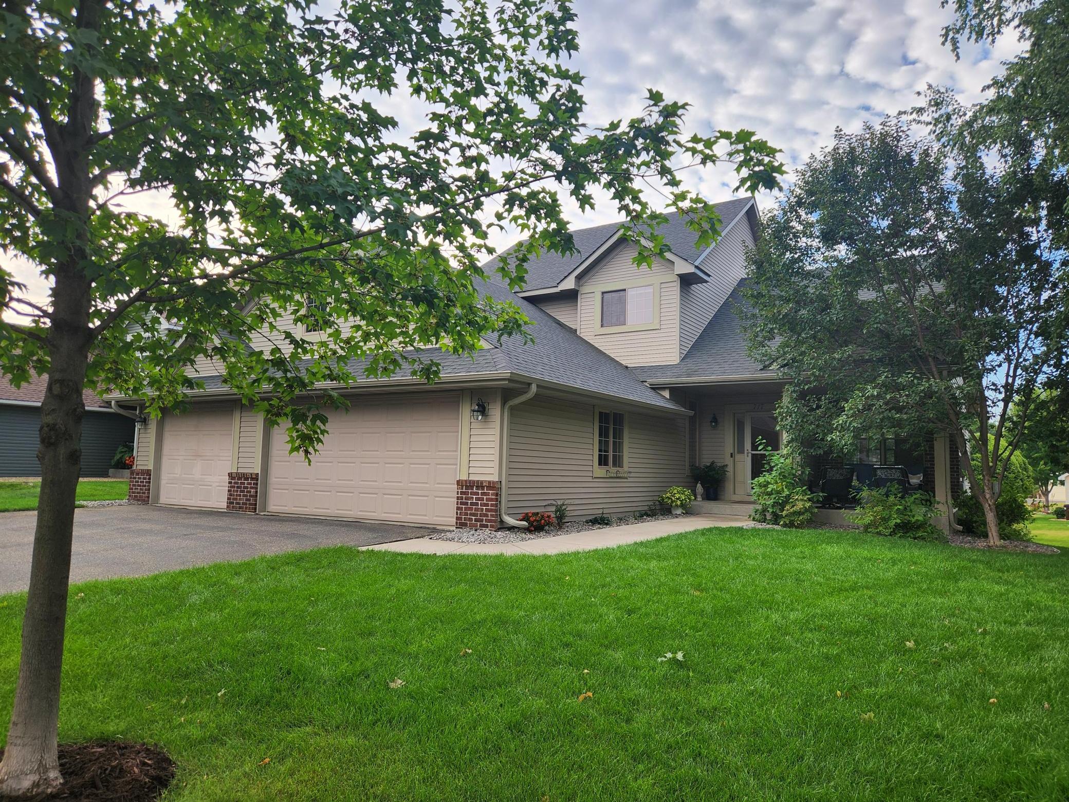 717 Greten Lane — photo