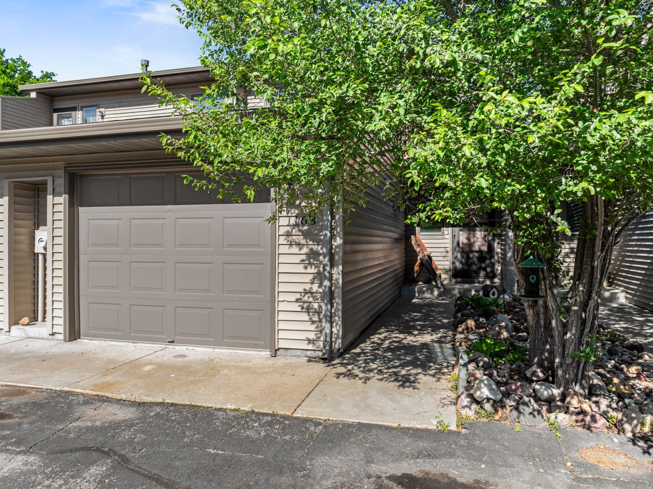 1168 Highland Avenue — photo