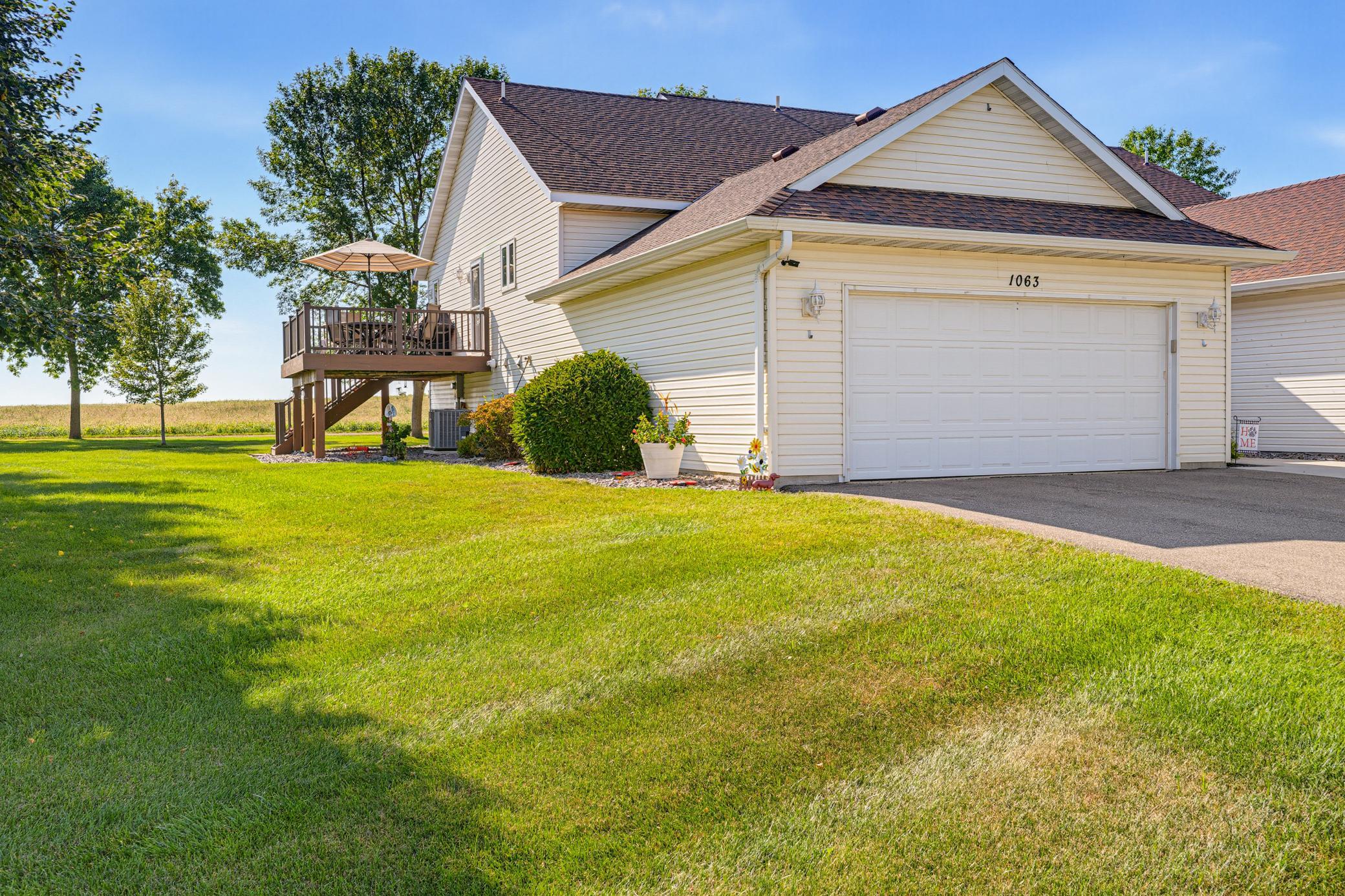 1063 Prairie View Drive SW — photo