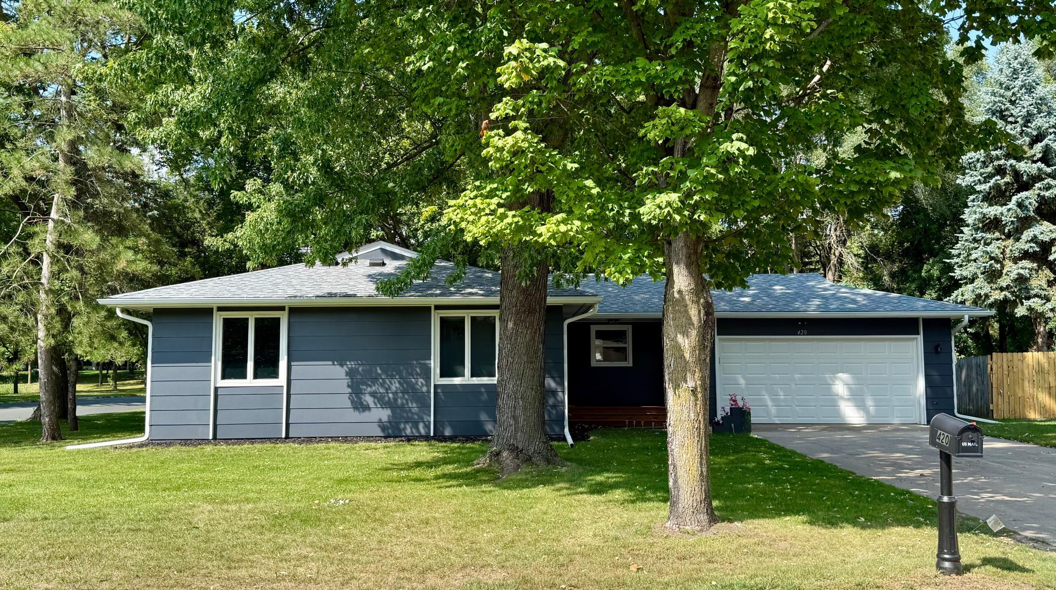 420 Livingston Court — photo