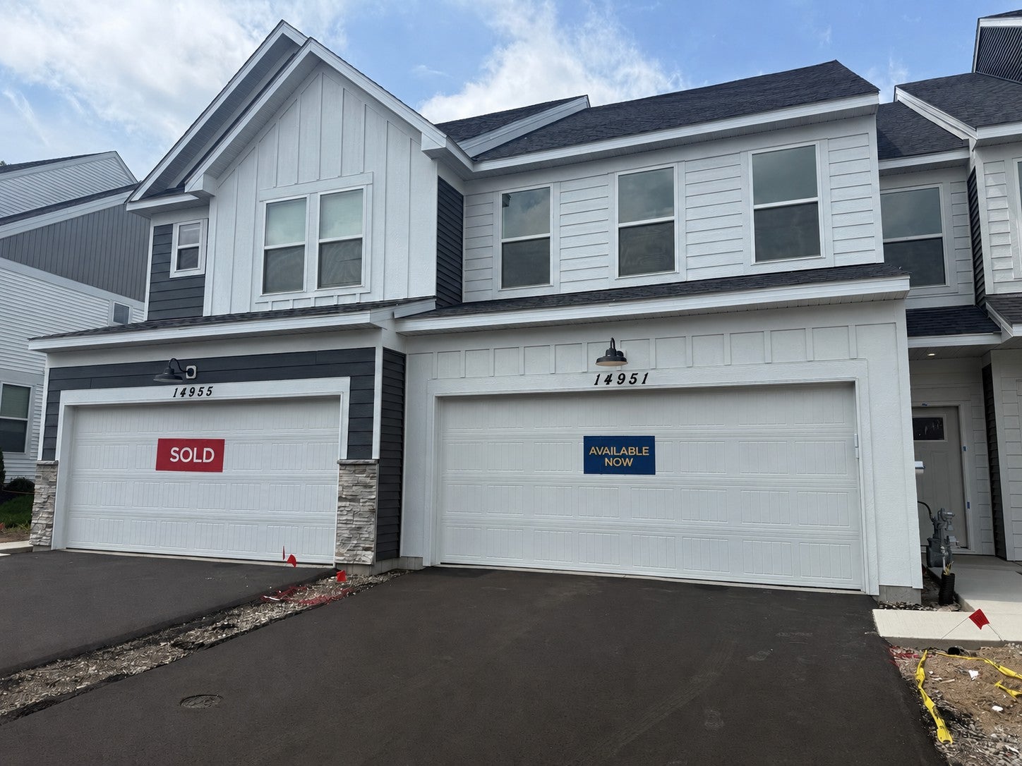 14951 Avondale View — photo