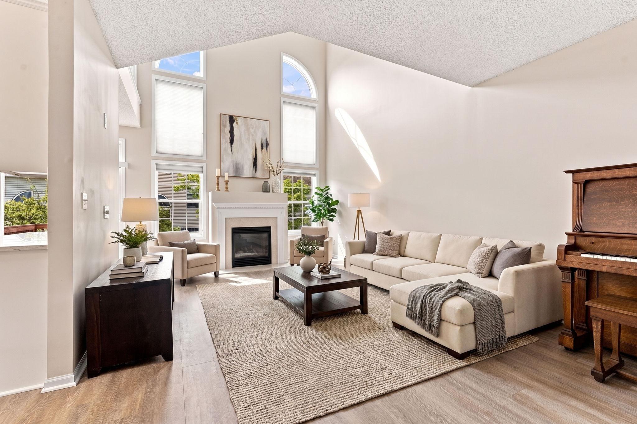 1353 White Oak Drive — photo