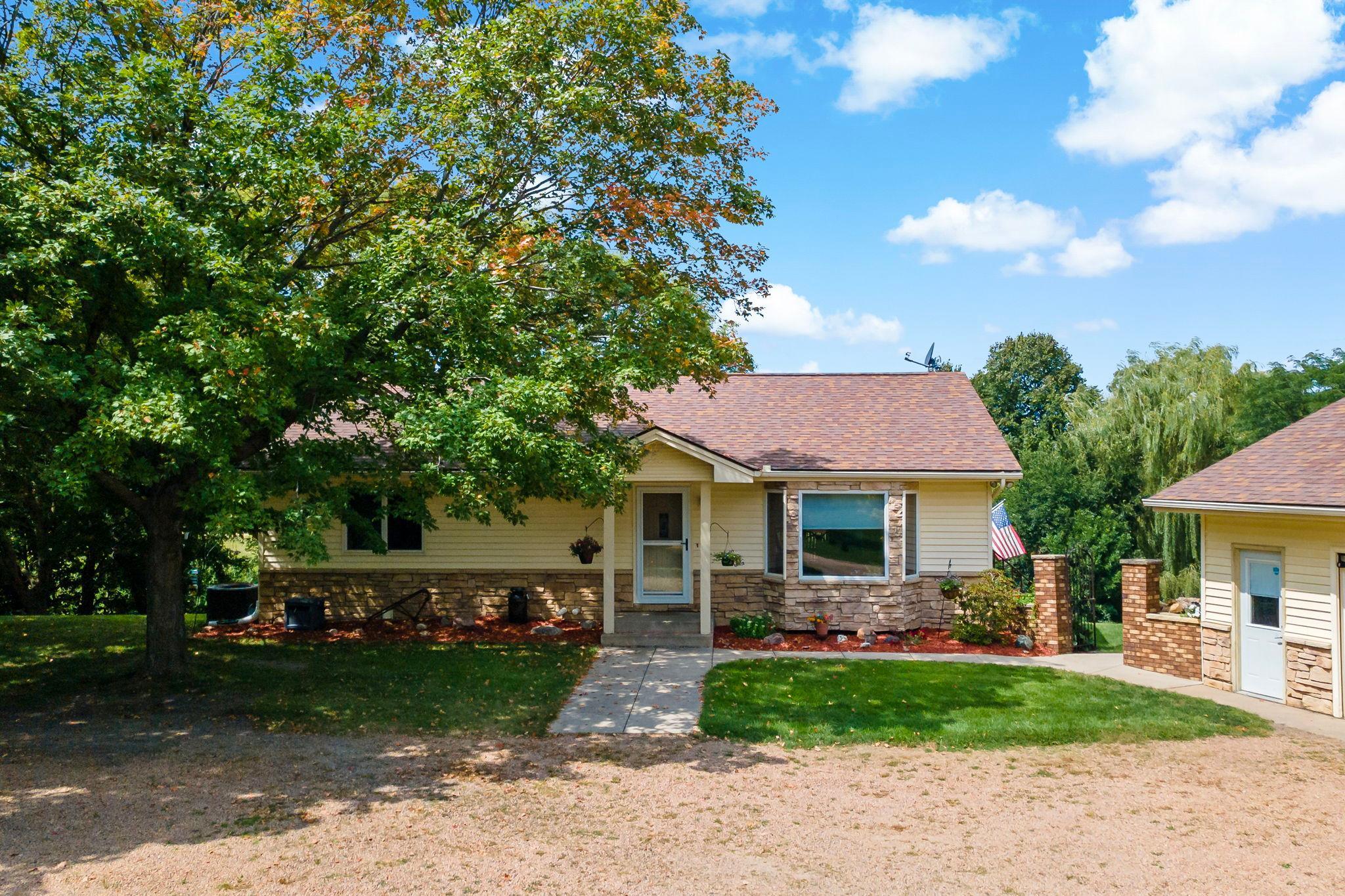 17222 Deerwood Lane — photo