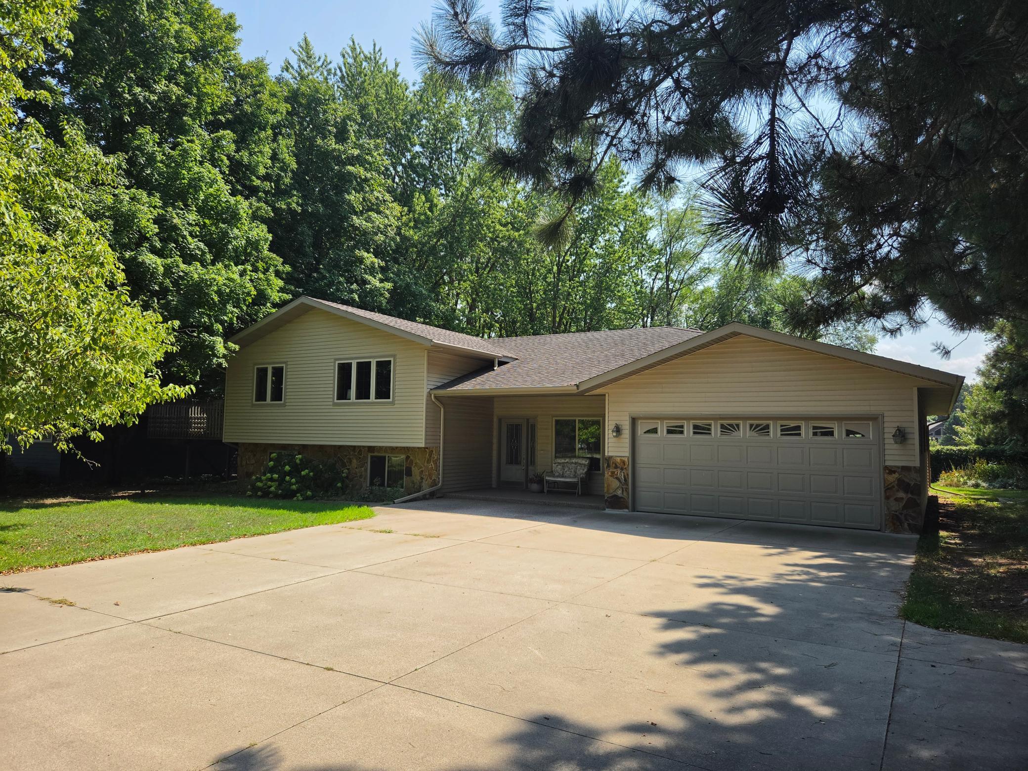 8311 County Road 6 — photo