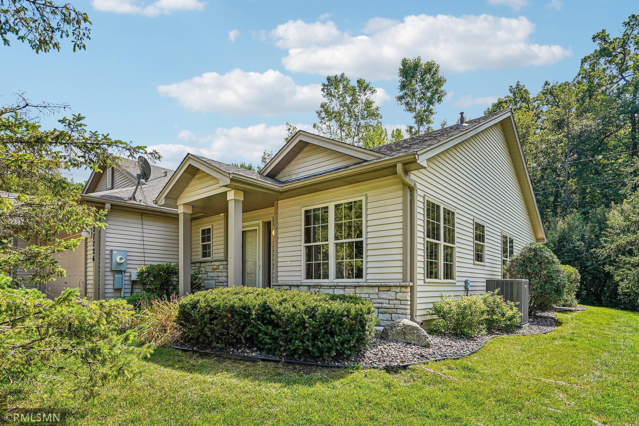 27726 Woodland Drive — photo