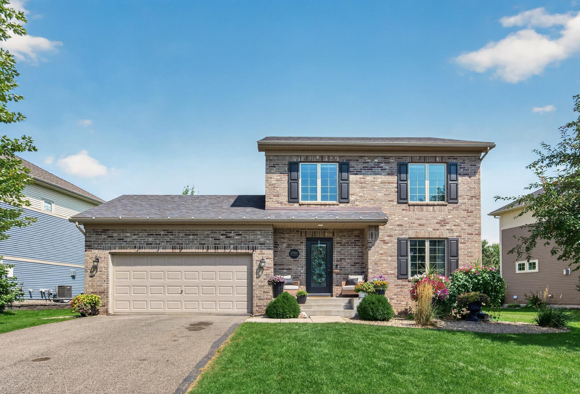 2052 Cobblestone Drive — photo